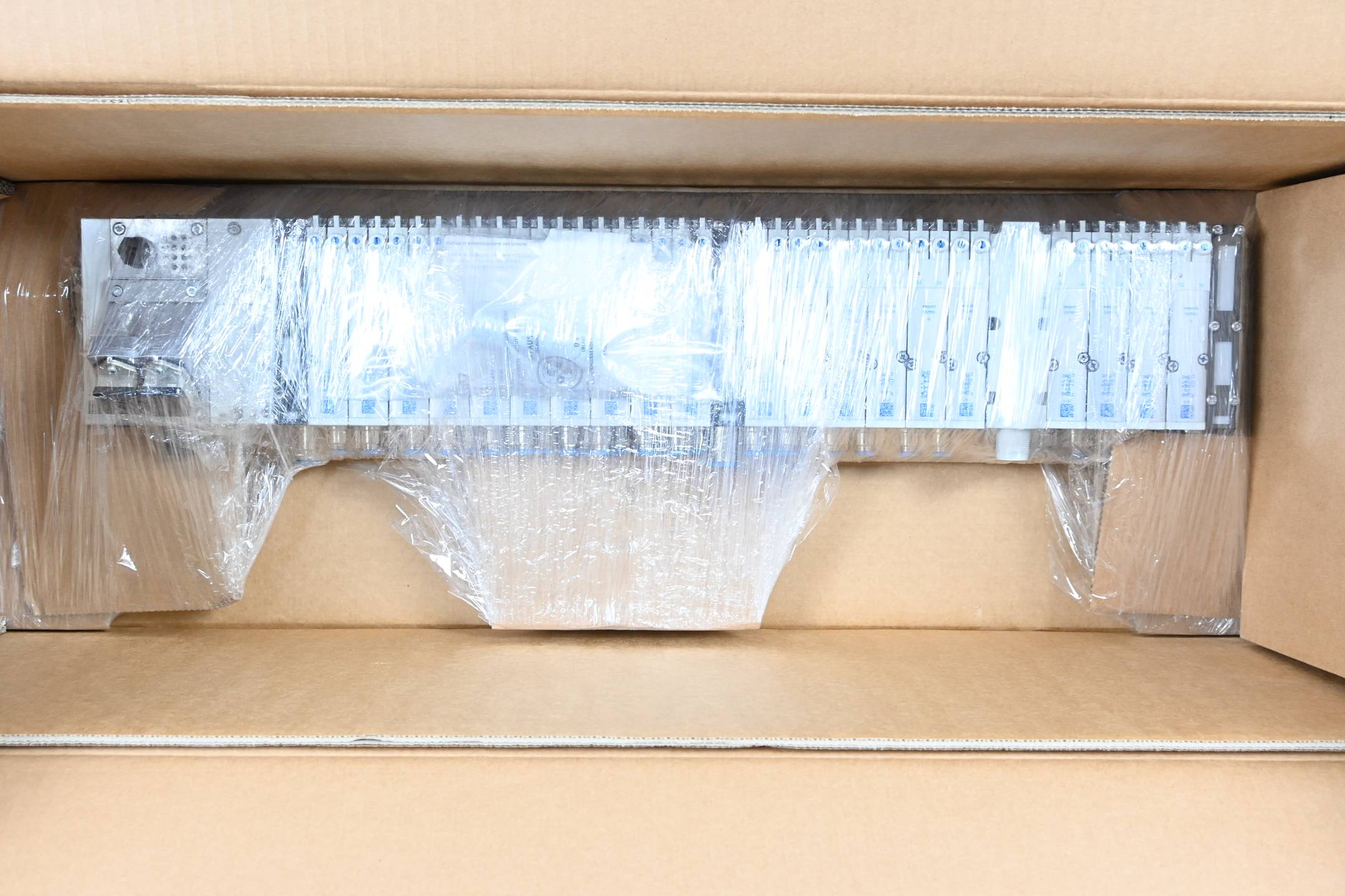 Festo Ventilinsel MPA-FB-VI ( 50E-F34GCQS-D+HBNE ) 530411