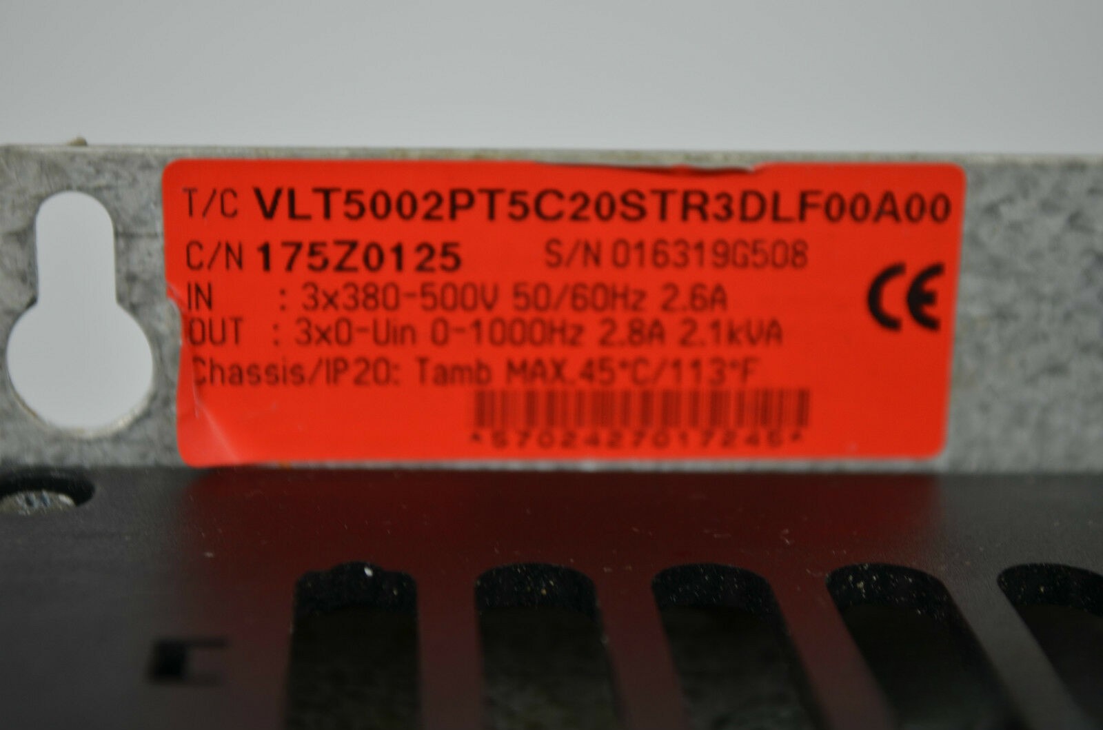 Danfoss VLT 5002 2,1 kVA Frequenzumrichter 175Z0125 VLT5002PT5C20STR3DLF00A00 Danfoss VLT 5002 2,1 kVA Frequenzumrichter 175Z0125 VLT5002PT5C20STR3DLF00A00