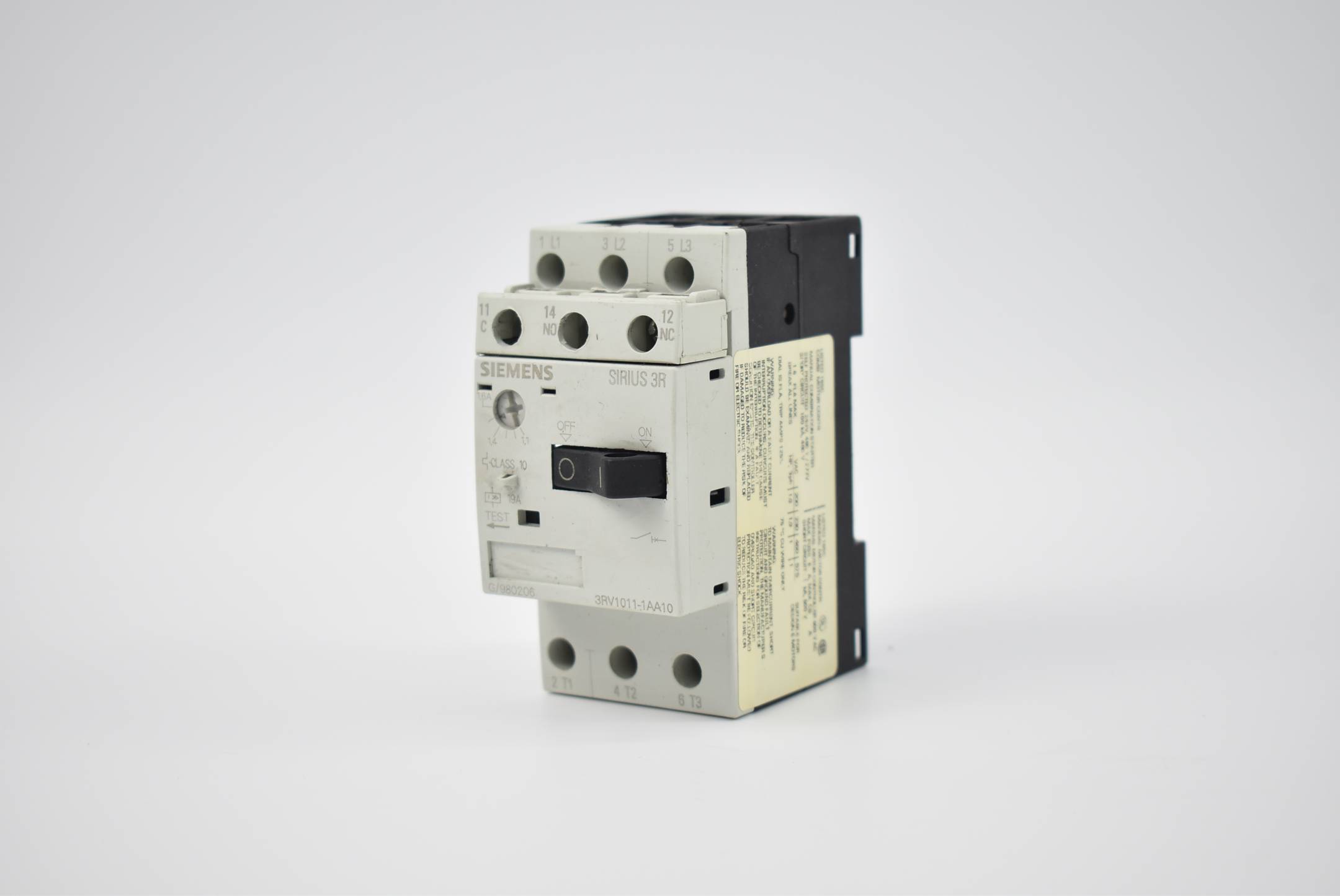 Siemens sirius Leistungsschalter 3RV1011-1AA10 + Hilfskontakt 3RV1901-1D