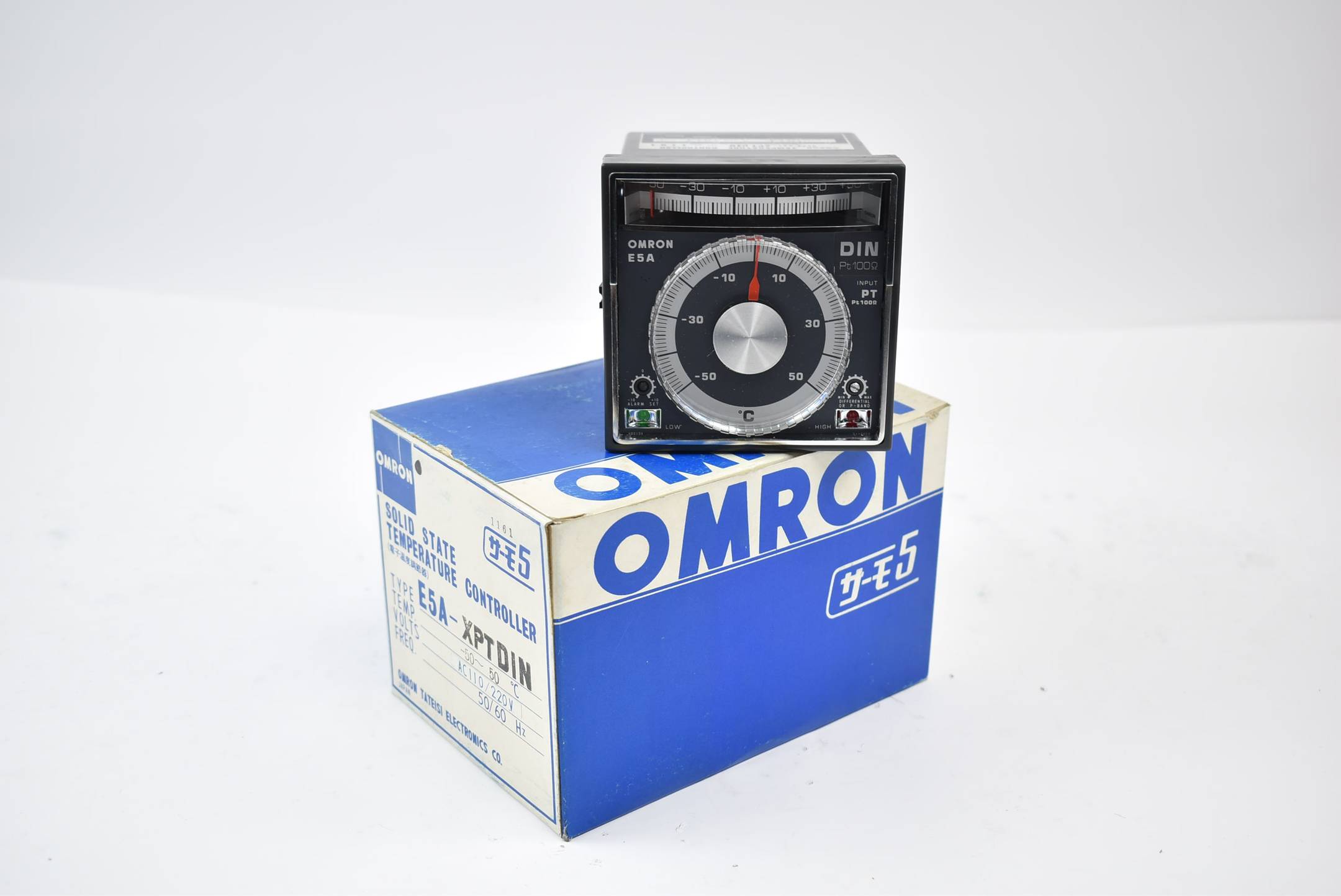 Omron Solid State Temperature Controller E5A-XPTDIN -50/50°C AC 110/220 V