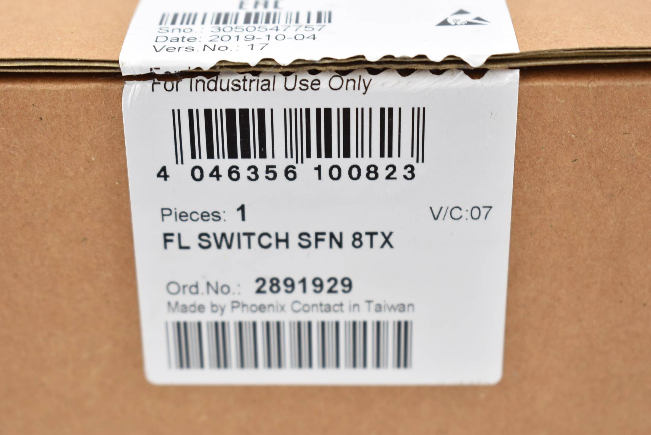 Phoenix Contact FL Switch SFN 8TX ( 2891929 )
