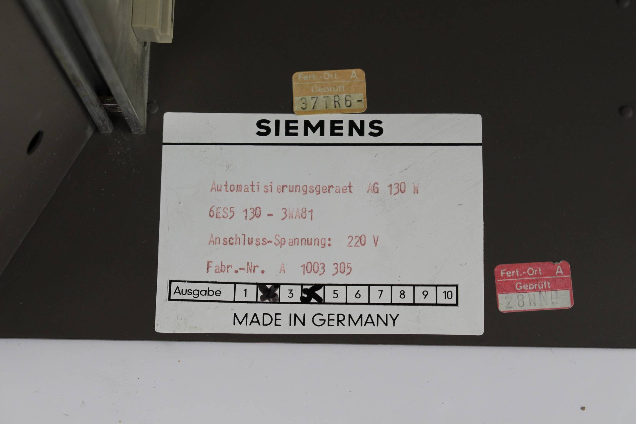 Siemens Automatisierungsgerät AG 130 W 6ES5 130 - 3WA81 ( 6ES5130-3WA81 )