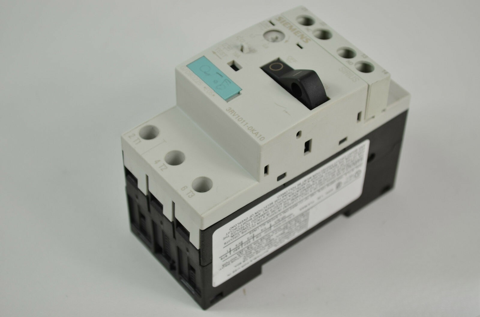 Siemens sirius Leistungsschalter 3RV1011-0KA10 ( 3RV1 011-0KA10 ) + 3RV1901-1D