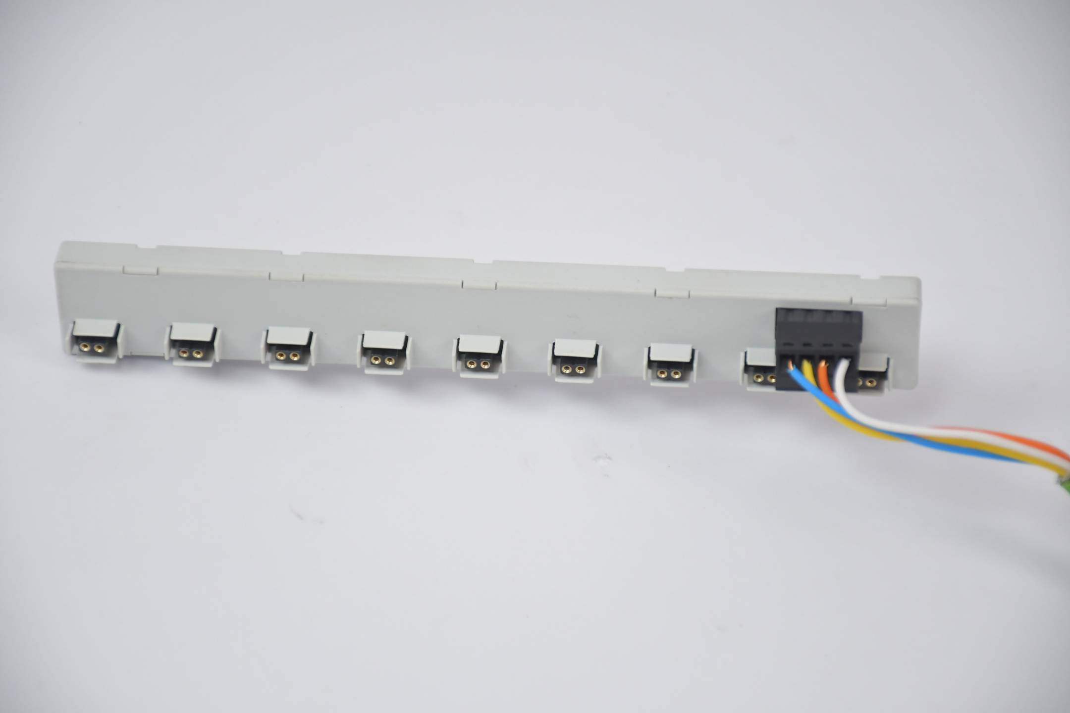 Siemens 9er Sensorleiste zum Aufstecken der Sensoren 9V 0,5W 300V 7KT1238