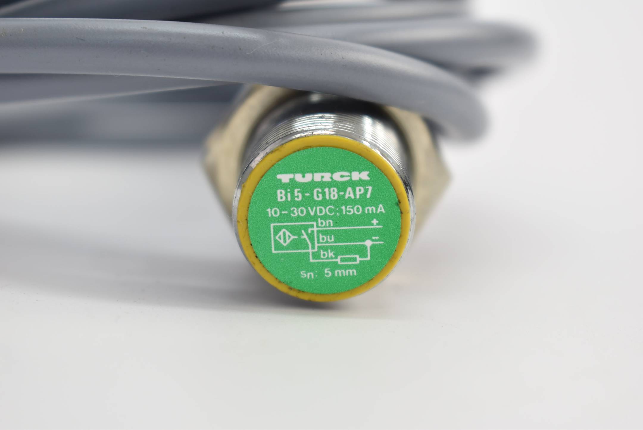 Turck induktiver Sensor 10-30 VDC 150mA Bi5-G18-AP7