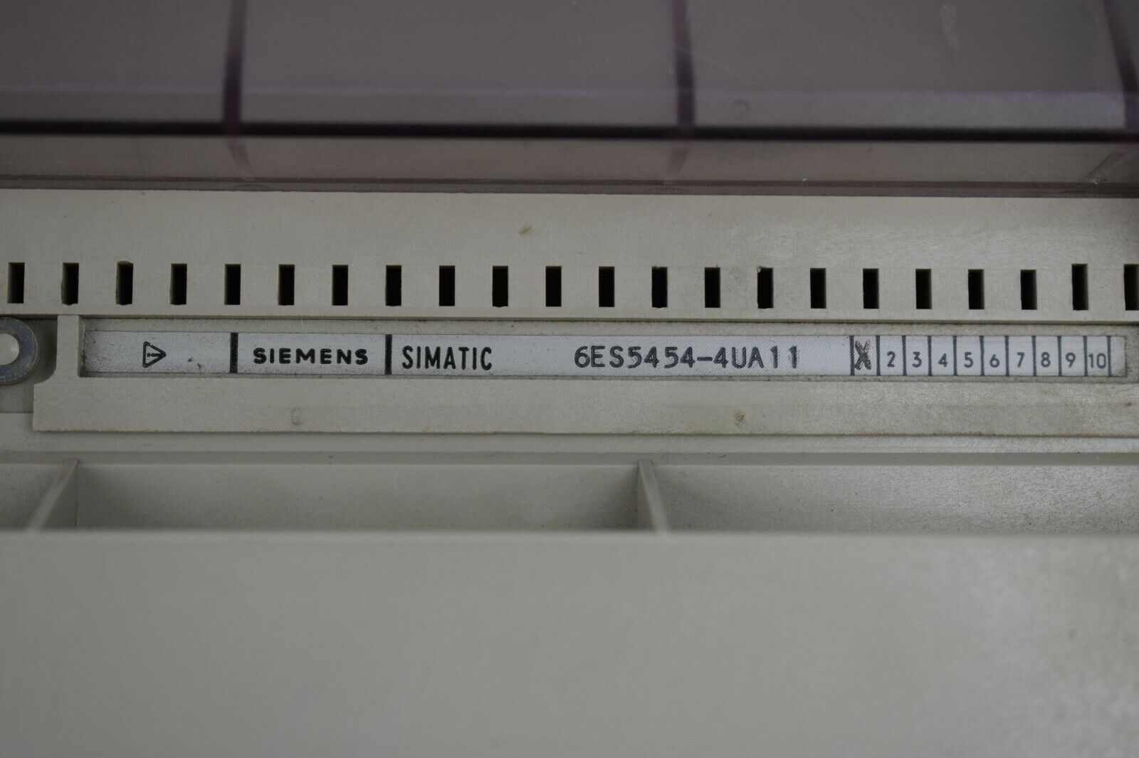 Siemens simatic S5 6ES5 454-4UA11 ( 6ES5454-4UA11 ) E.1