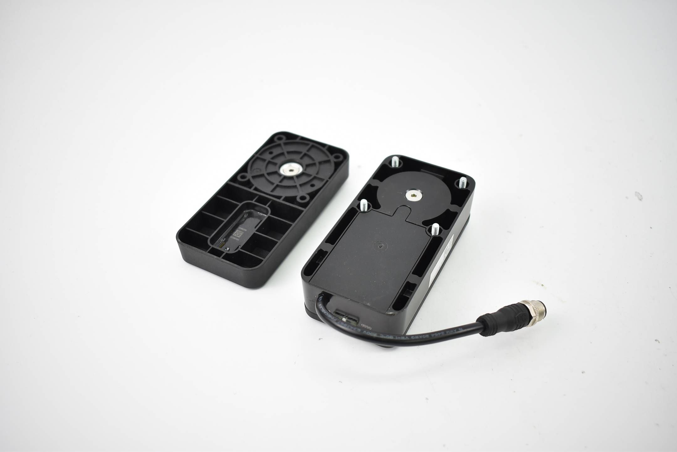 Sick RFID-Sicherheitsschalter MLP1-XSUA0AC ( 1117629 ) + MLP1-CA ( 1078199 )