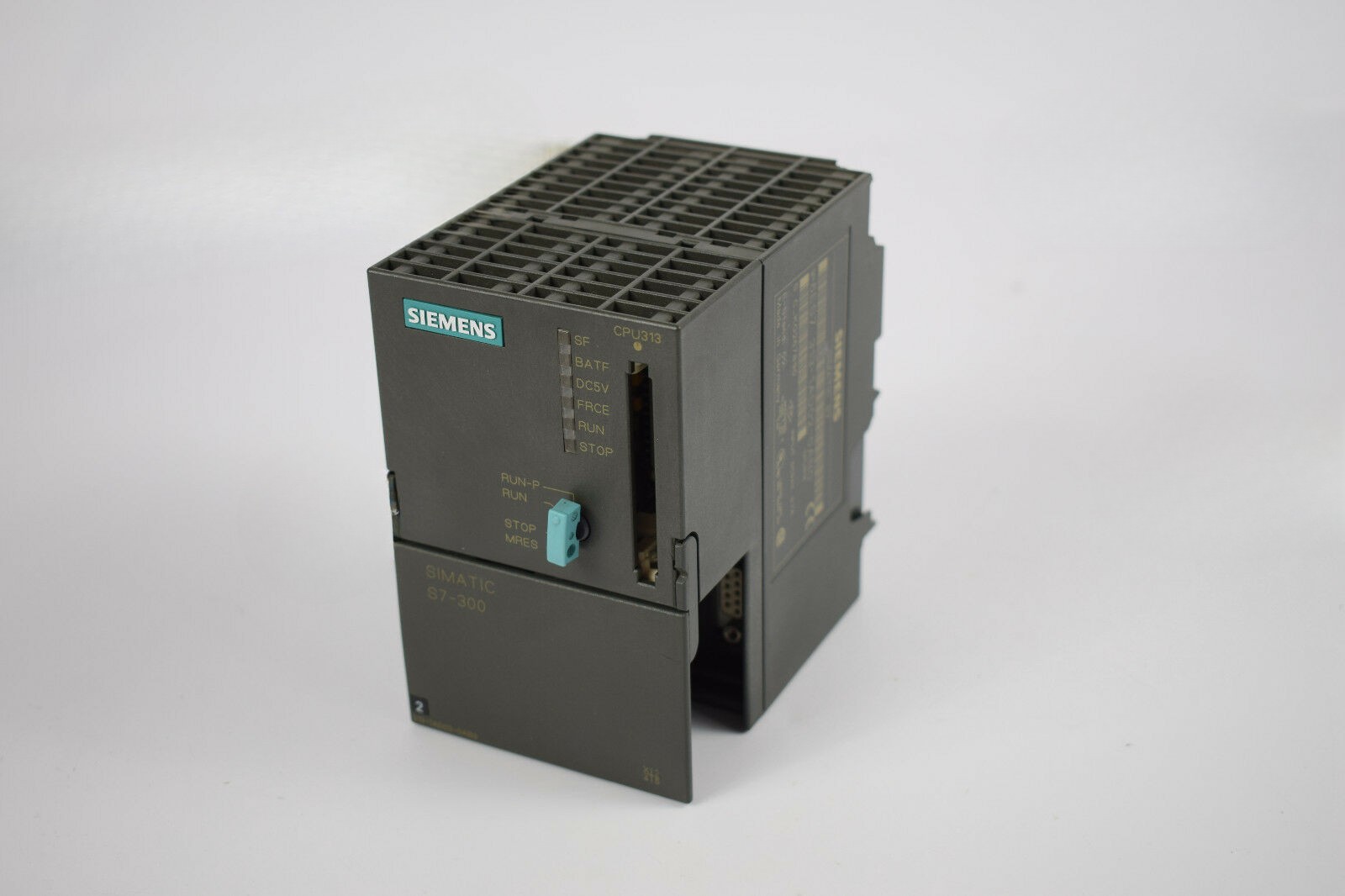 Siemens simatic S5 6ES7 313-1AD02-0AB0 ( 6ES7313-1AD02-0AB0 ) E2 Siemens simatic S5 6ES7 313-1AD02-0AB0 ( 6ES7313-1AD02-0AB0 ) E2