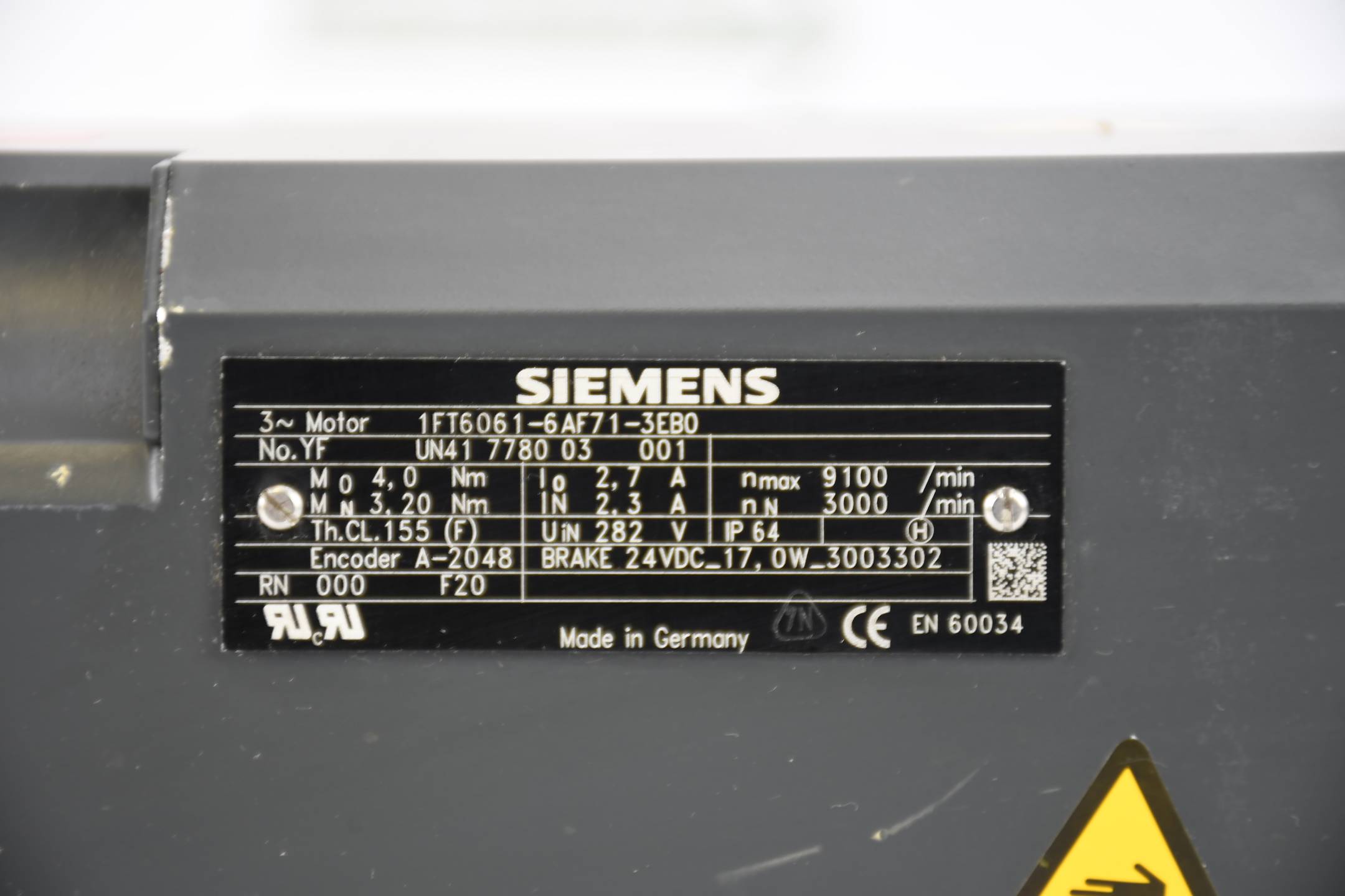 Siemens simotics S 3~ Servo Motor 1FT6061-6AF71-3EB0 ( 1FT6 061-6AF71-3EB0 )