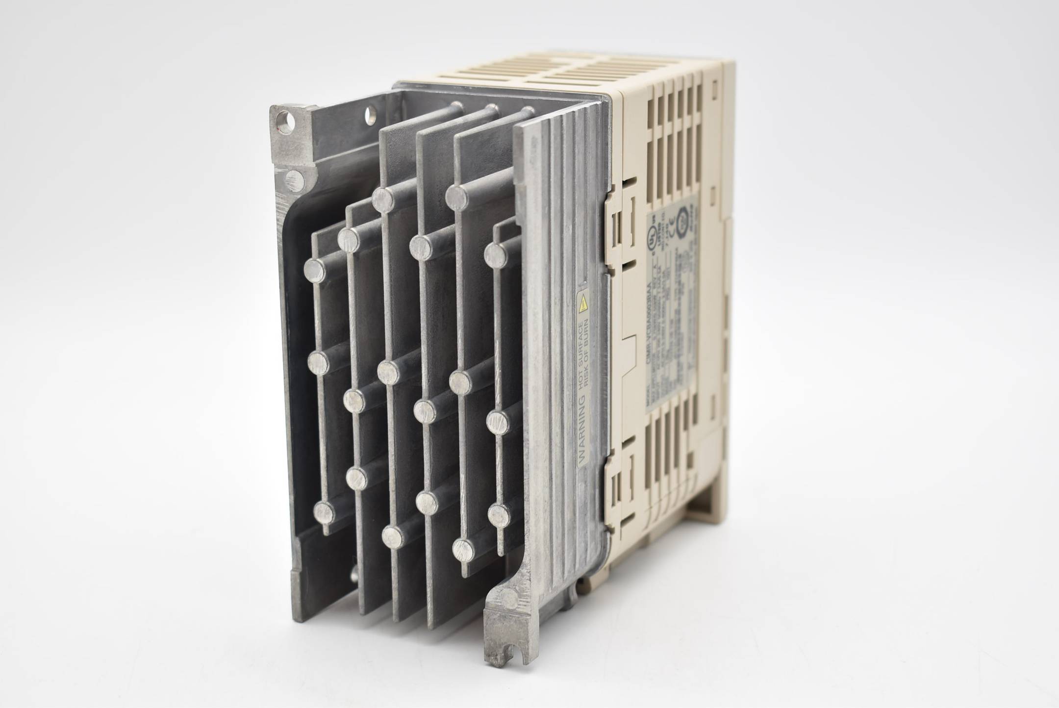 Yaskawa V1000 CIMR-VCBA0003BAA ( VZAB0P4BAA )