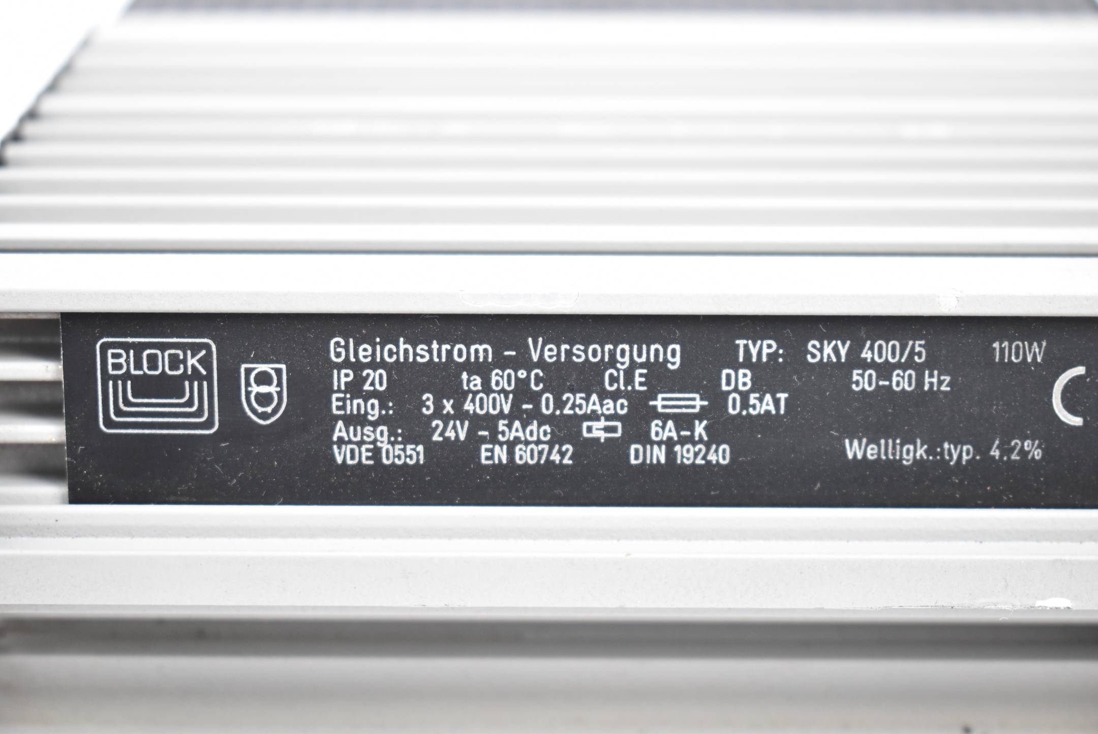 Block Gleichstromversorgung Versorgung SKY 400/5