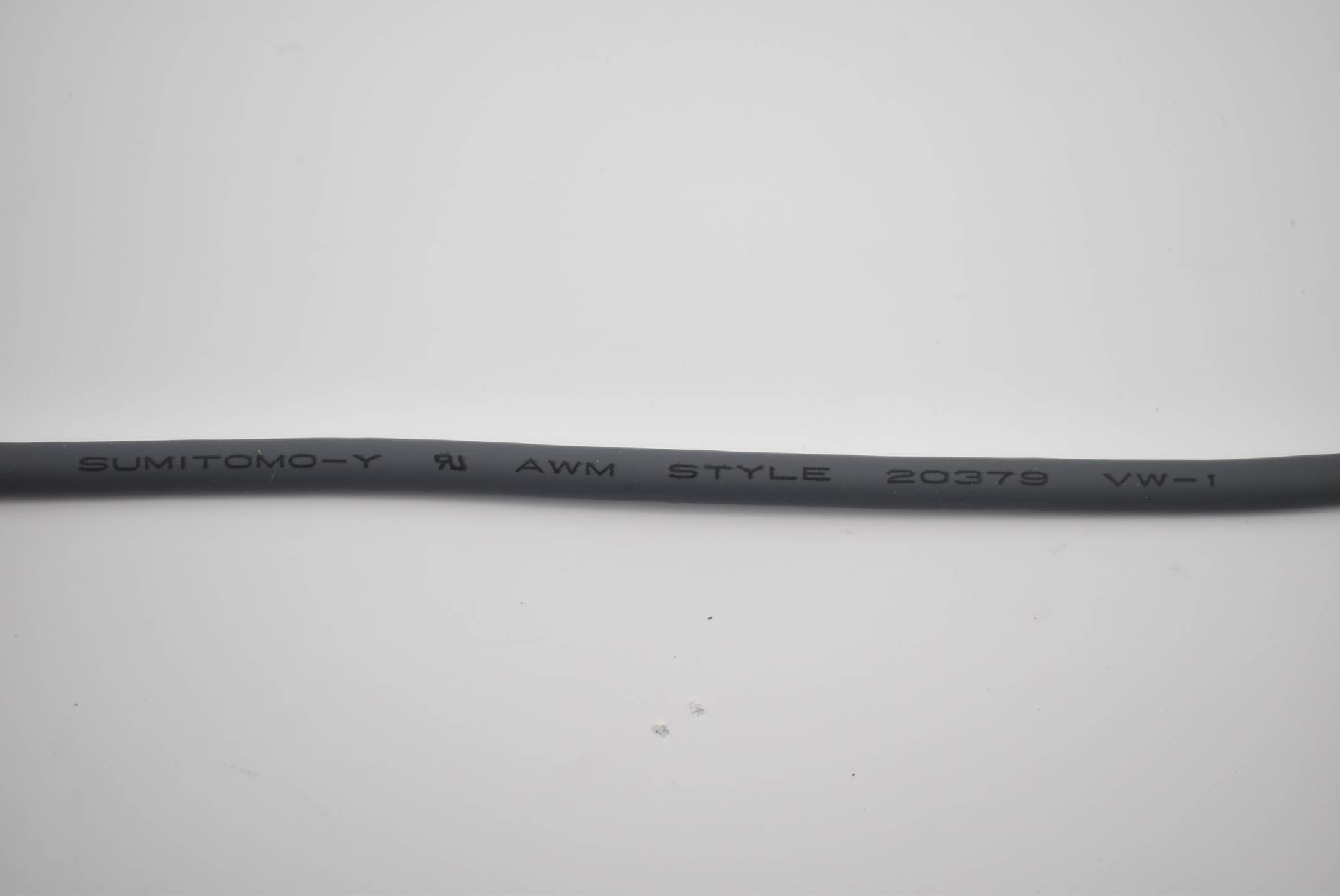 Sumitomo-Y Firewire Kabel AWM Style 20379 VW-1 ( 1,90 m )