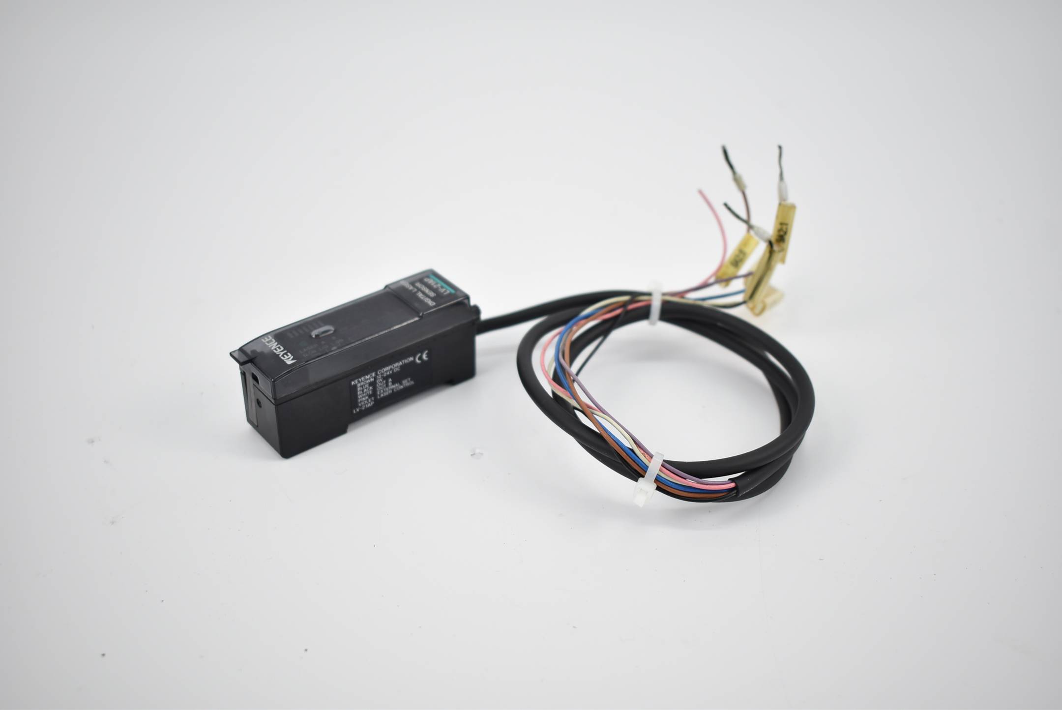 Keyence Digital Laser Sensor LV-21AP ( 12-24 VDC )