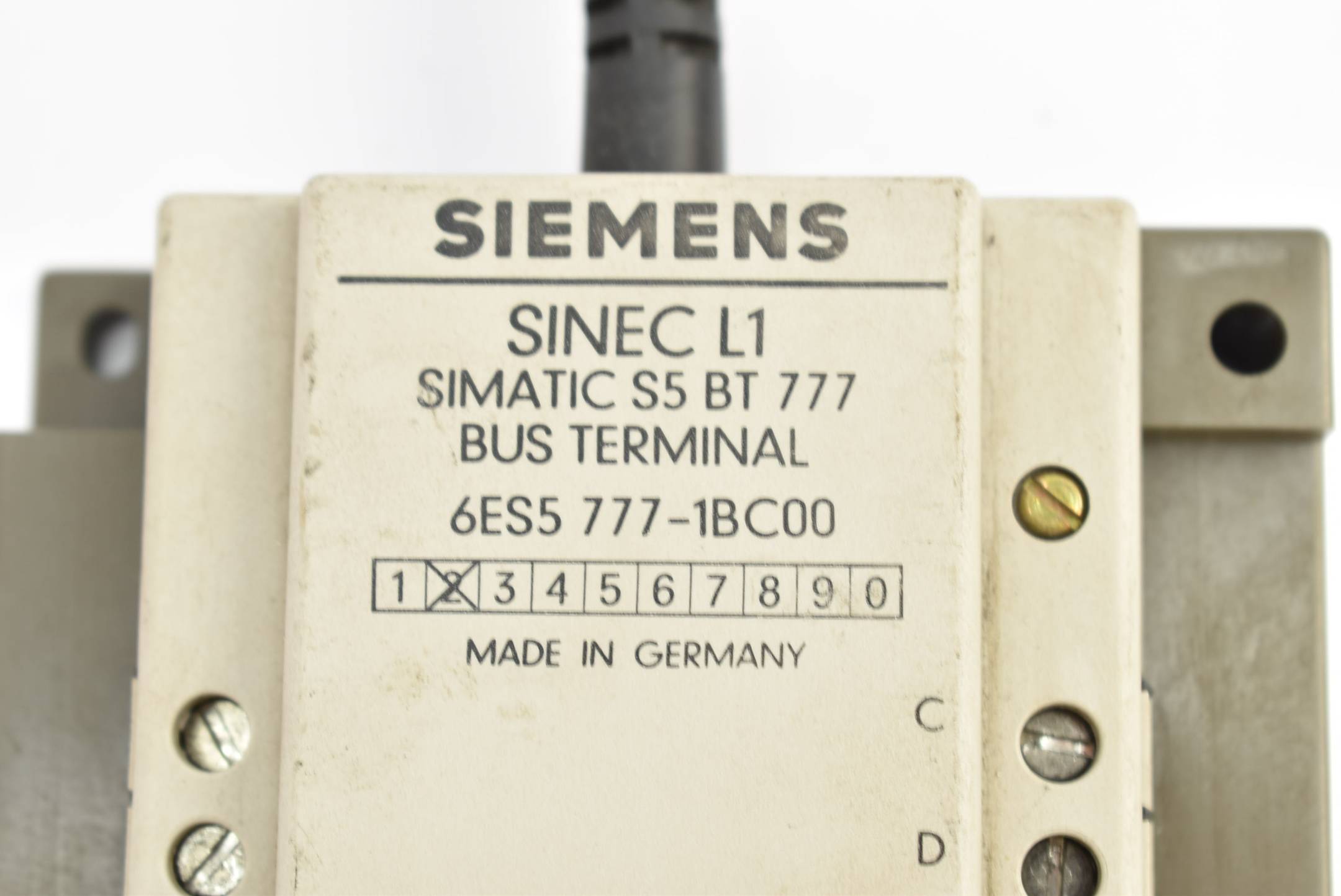 Siemens Sinec L1 Simatic S5 BT 777 Bus Terminal 6ES5 777-1BC00 ( 6ES5777-1BC00 )