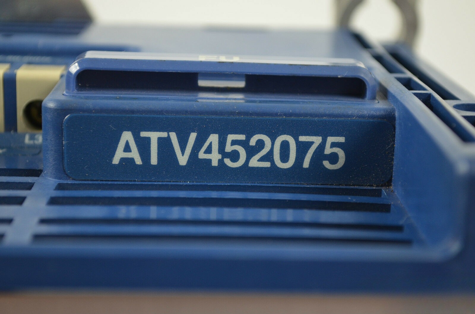 Telemecanique Altivar 5 Serie 45 2 ATV 452075