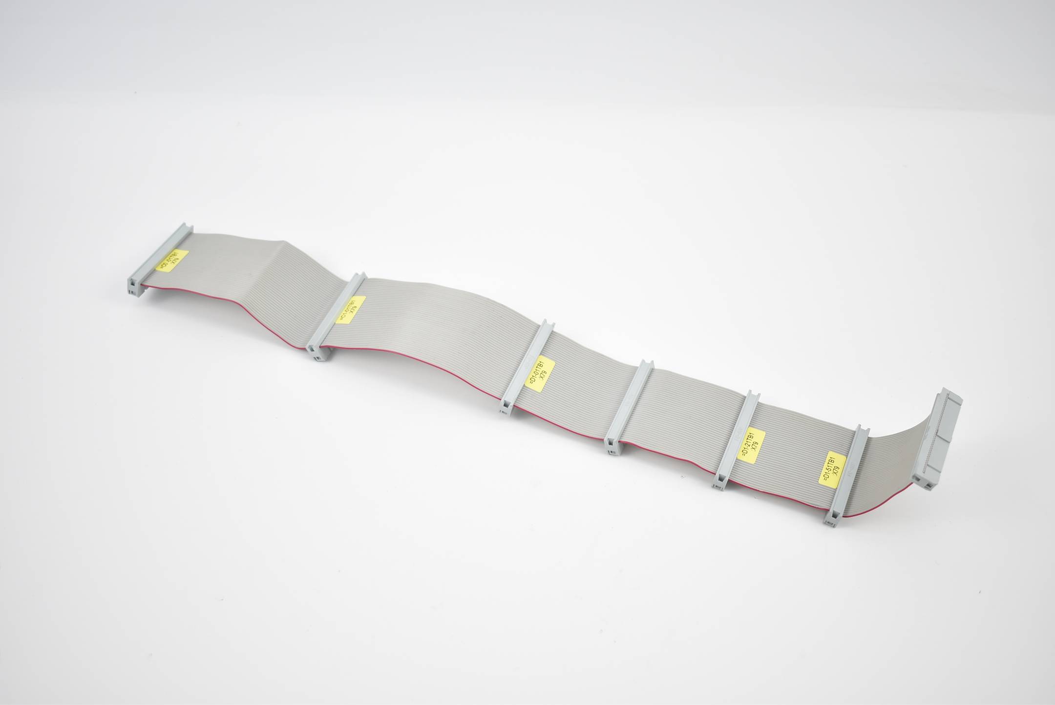 Flachband Verbindungskabel mit 7 Steckern E350147 28AWG AMW 2651