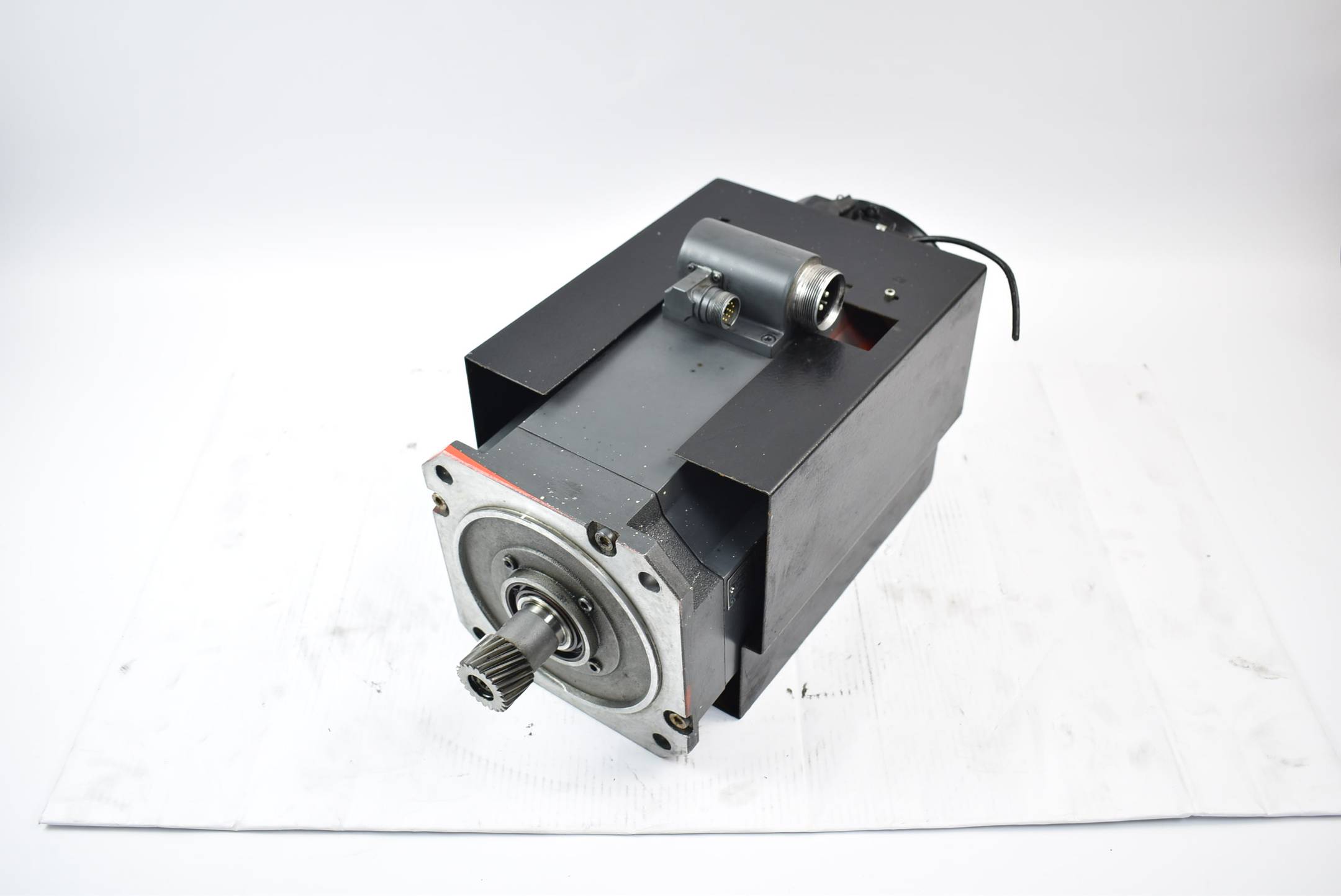 Siemens 3~ Permanent Magnet Motor 1FT3102-5AF91-9-Z ( 1FT3 102-5AF91-9-Z )