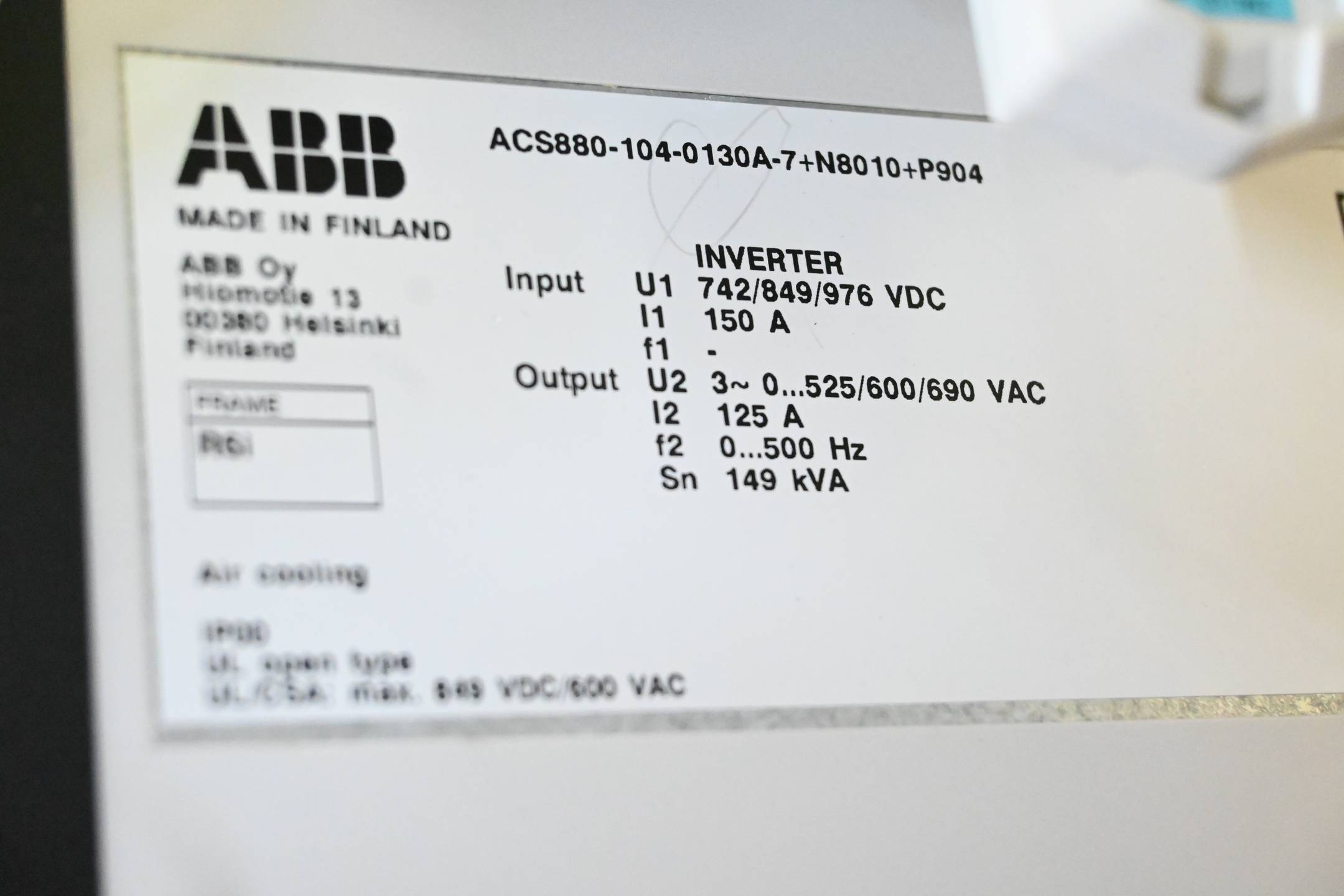 ABB Frequenzumrichter ACS880-104-0130A-7+N8010+P904