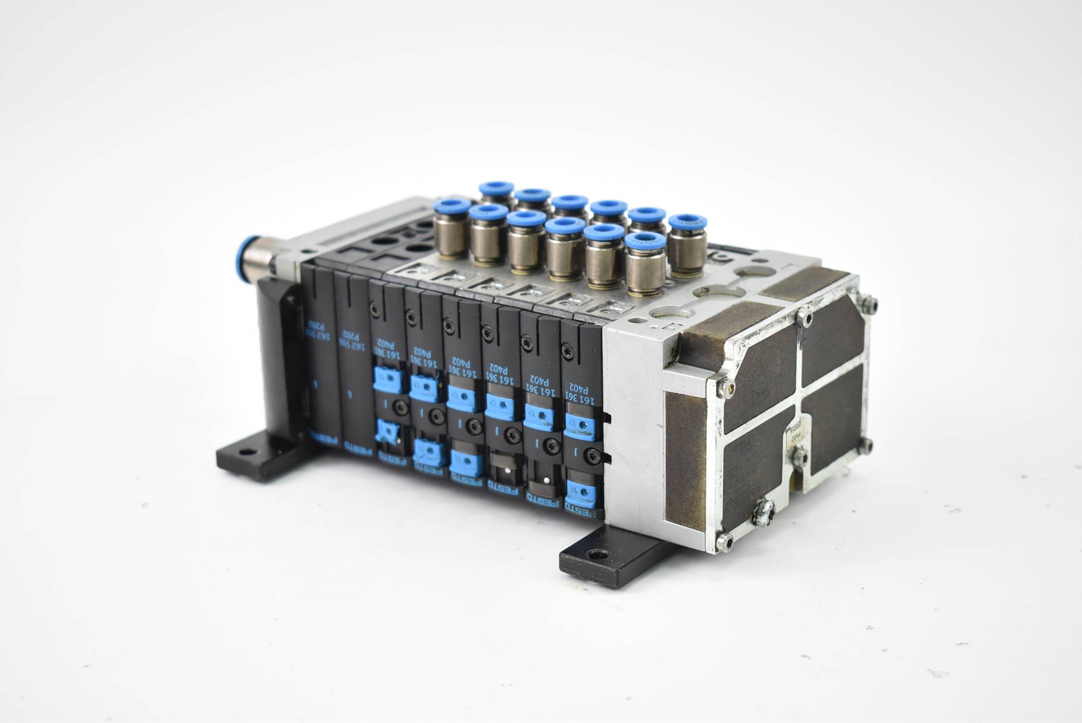 Festo Ventilinsel CPV 14-VI-18210 + 6 x Magnetventile 161361 + 2x 162550