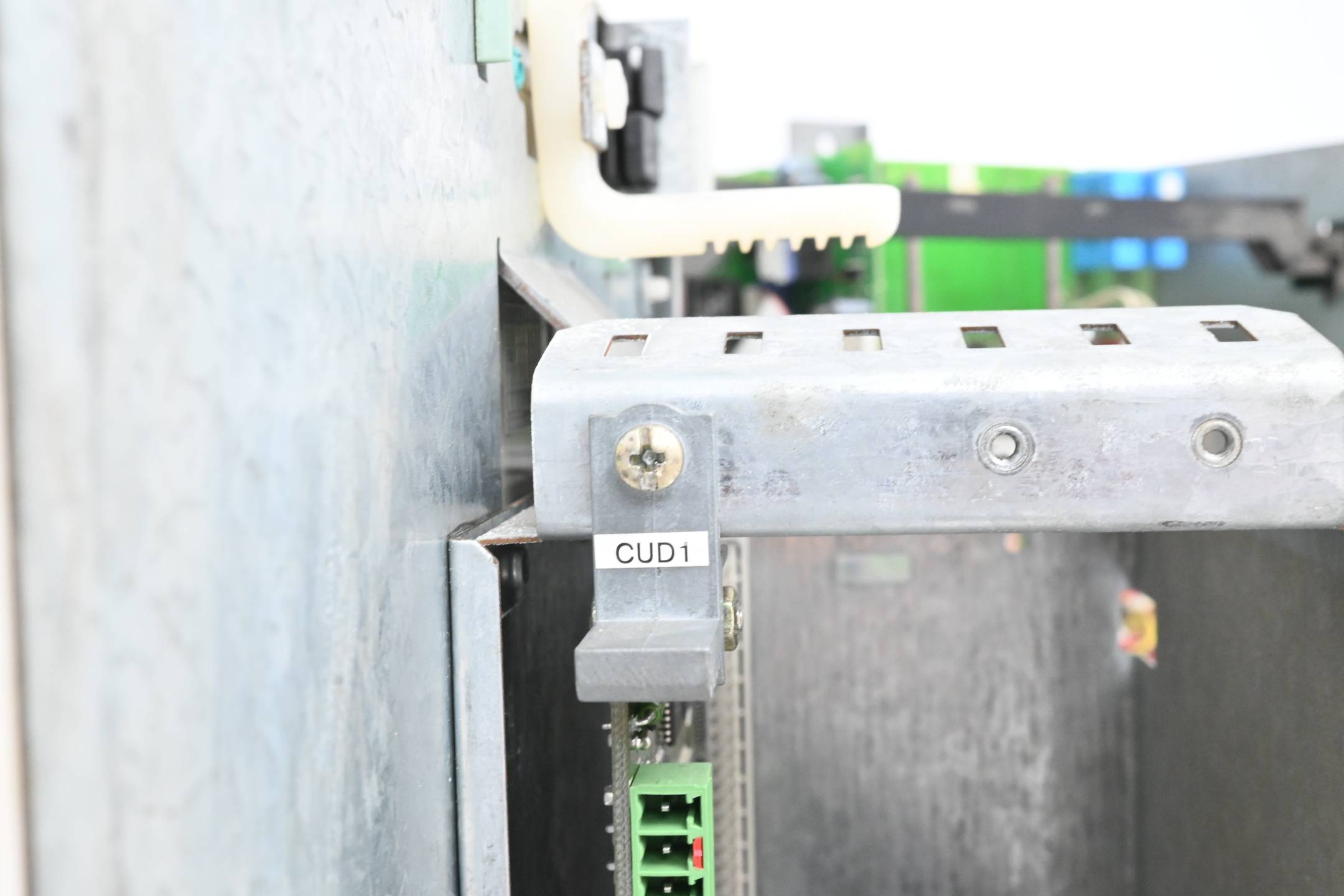 Siemens Simoreg DC-Converter 6RA7025-6DV62-0-Z ( 6RA7 025-6DV62-0-Z ) E.A2 Z=S00