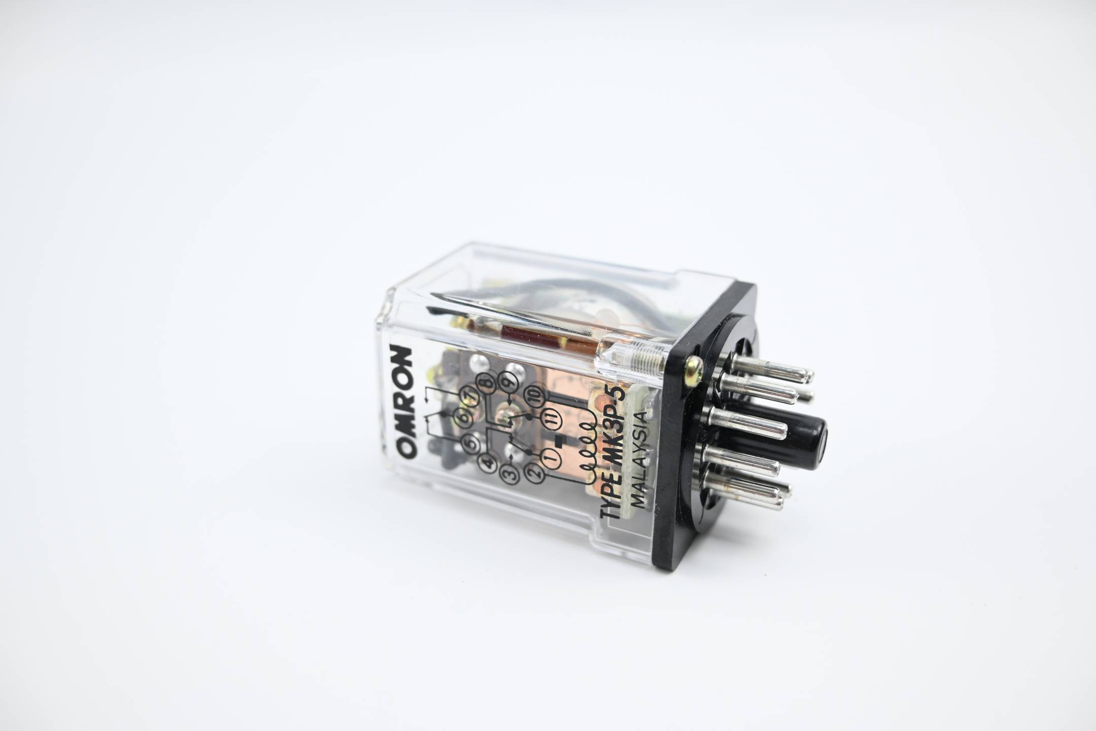 Omron Universalrelais 10 Stück 6 VAC ( MK3P-5 )