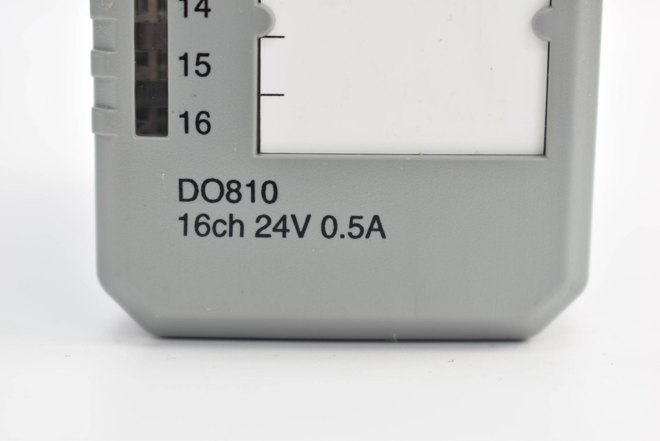 ABB Digitalausgabe 16 ch 24 V 0,5 A DO810