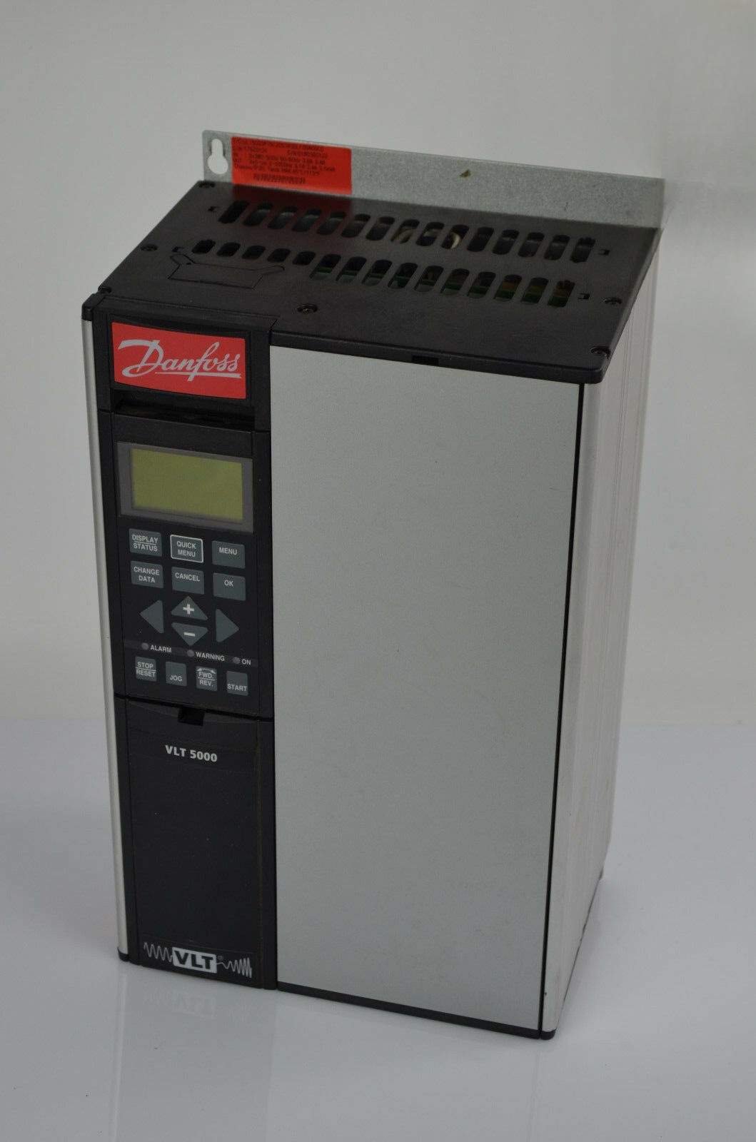 Danfoss VLT 5000 Frequenzumrichter 175Z0131 VLT5003PT5C20STR3DLF00A00C0
