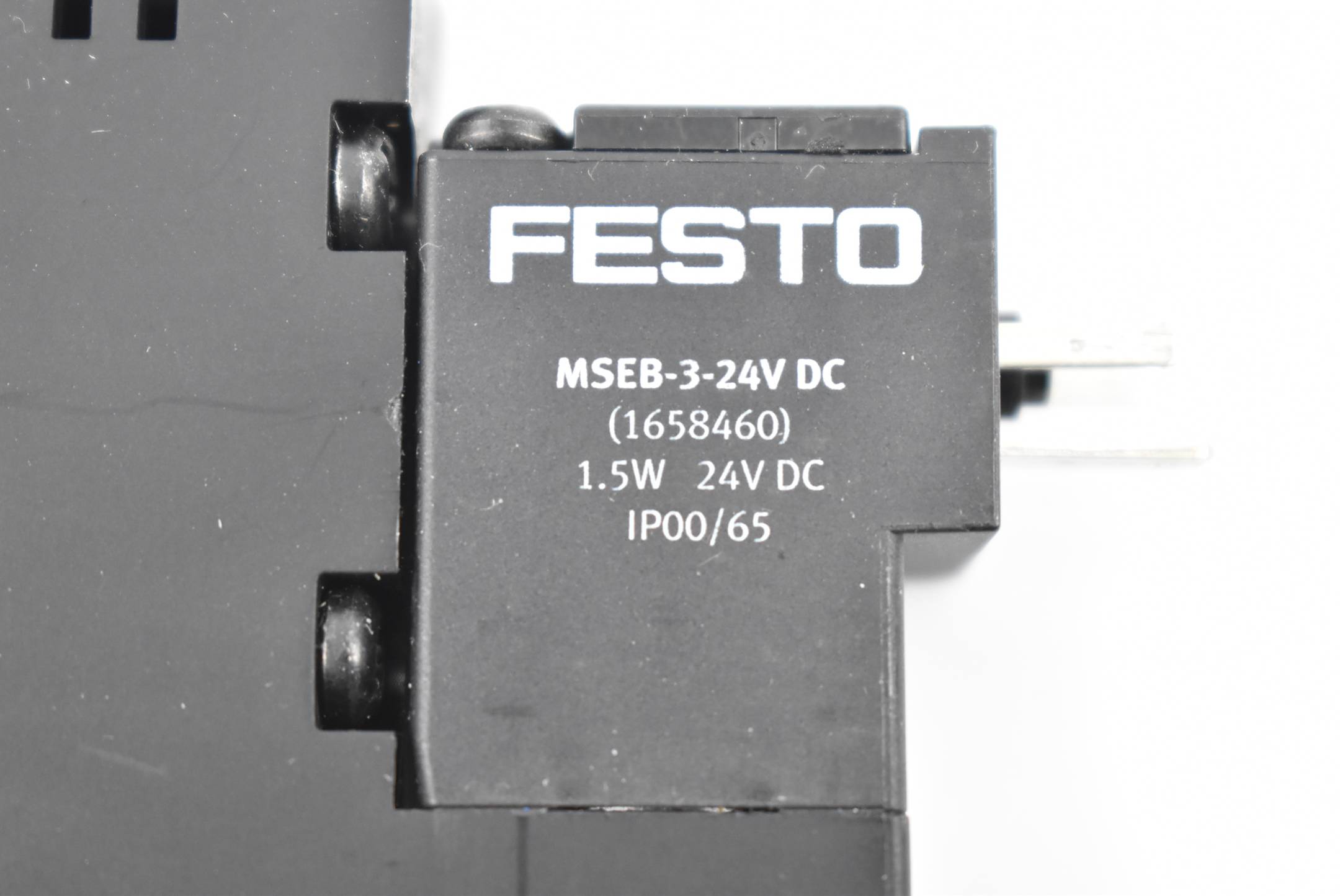 Festo Magnetventil CPE18-M1H-3GL-1/4 + Magnetspule MSEB-3-24V DC