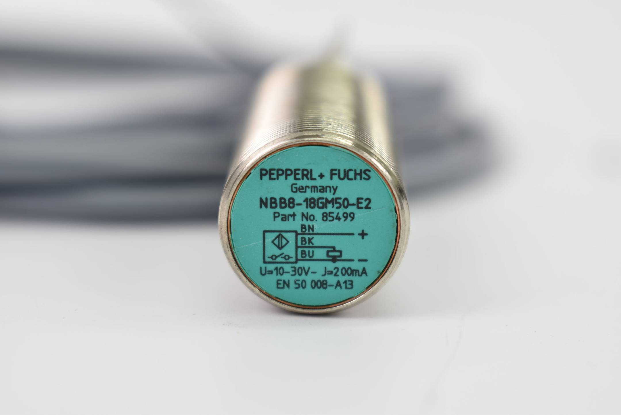 Pepperl+Fuchs induktiver Sensor 10-30V 200mA NBB8-18GM50-E2 ( 85499 )