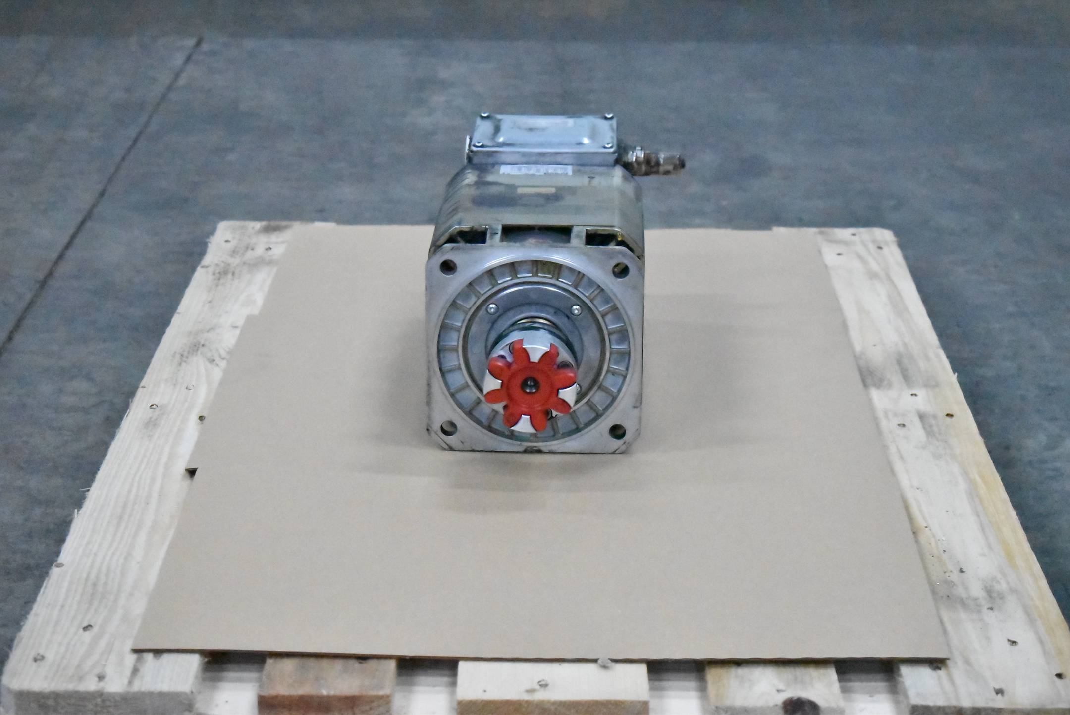 Siemens Servomotor  7kW 2000rpm 33,4Nm 17,5A 1PH7103-2NG02-0CJ0