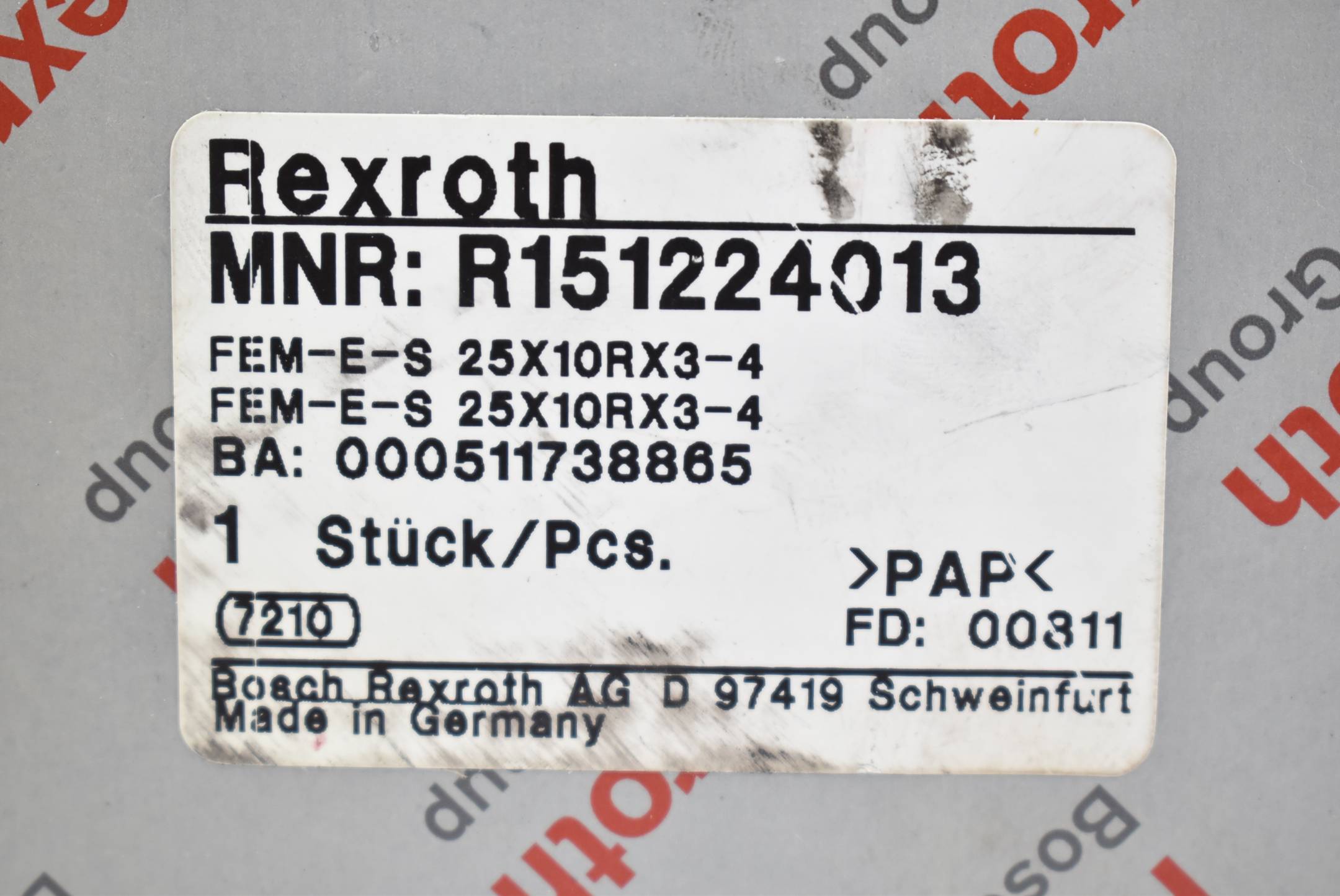Rexroth Kugelumlaufspindel FEM-E-S 25x10RX3-4 ( R151224013 )