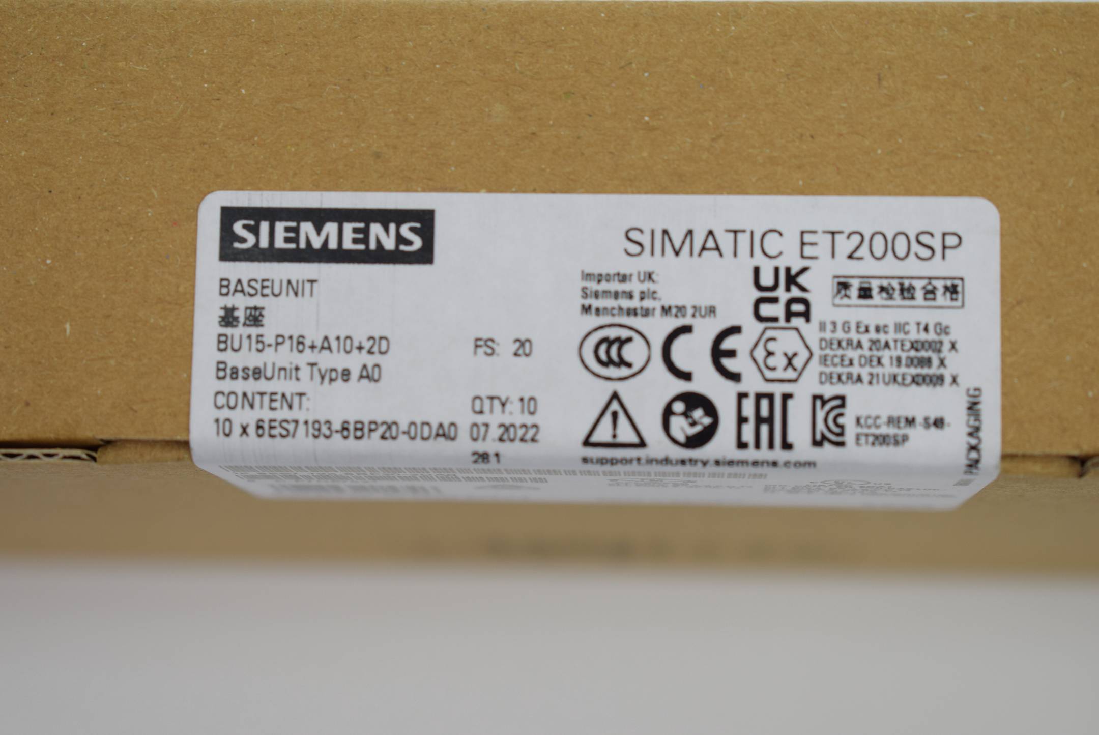 Siemens simatic ET200SP 6ES7193-6BP20-0DA0 ( 6ES7193-6BP20-2DA0 ) E20 10 Stk.