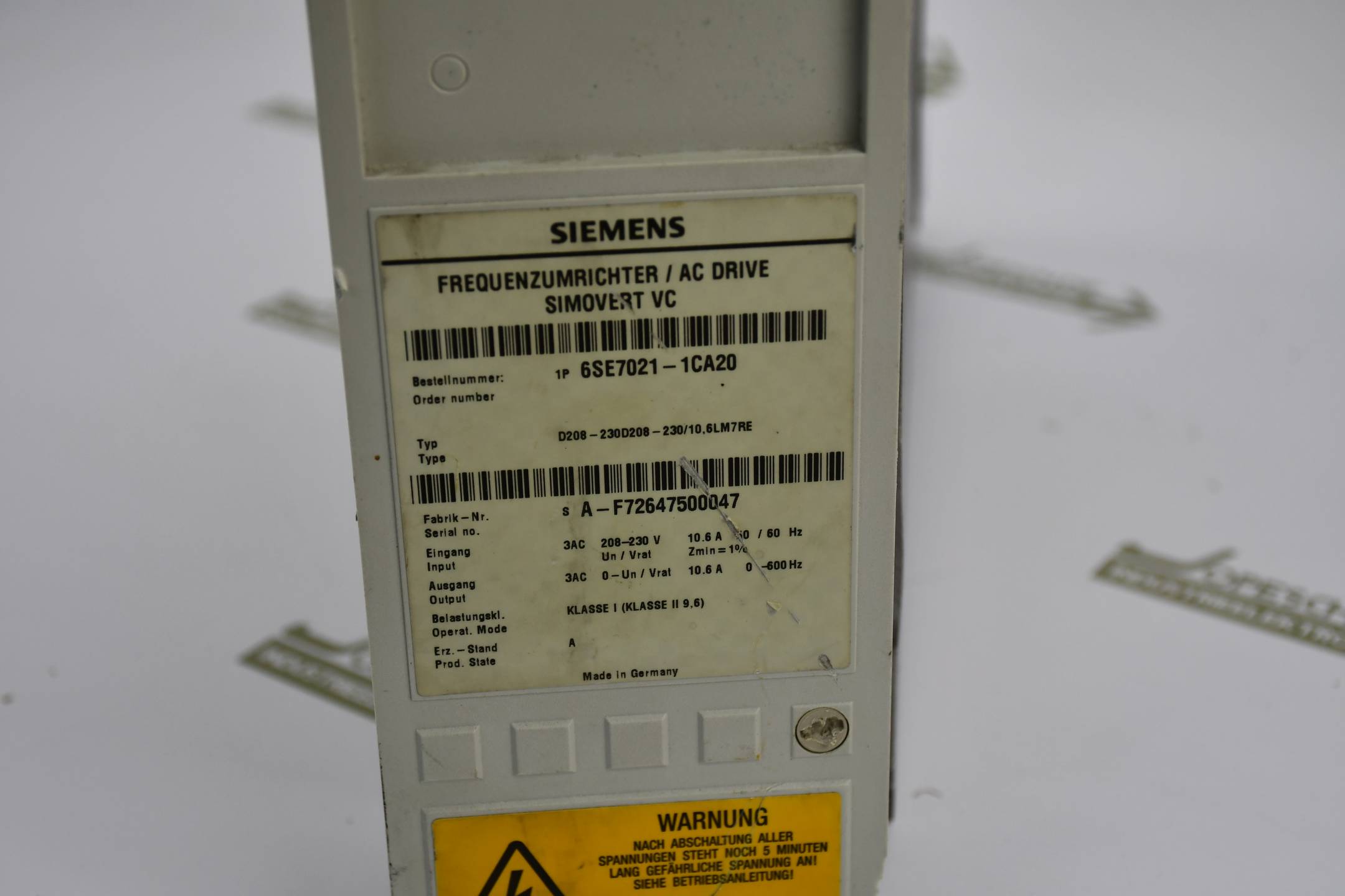 Siemens Simovert VC Frequenzumrichter /AC Drive 6SE7021-1CA20