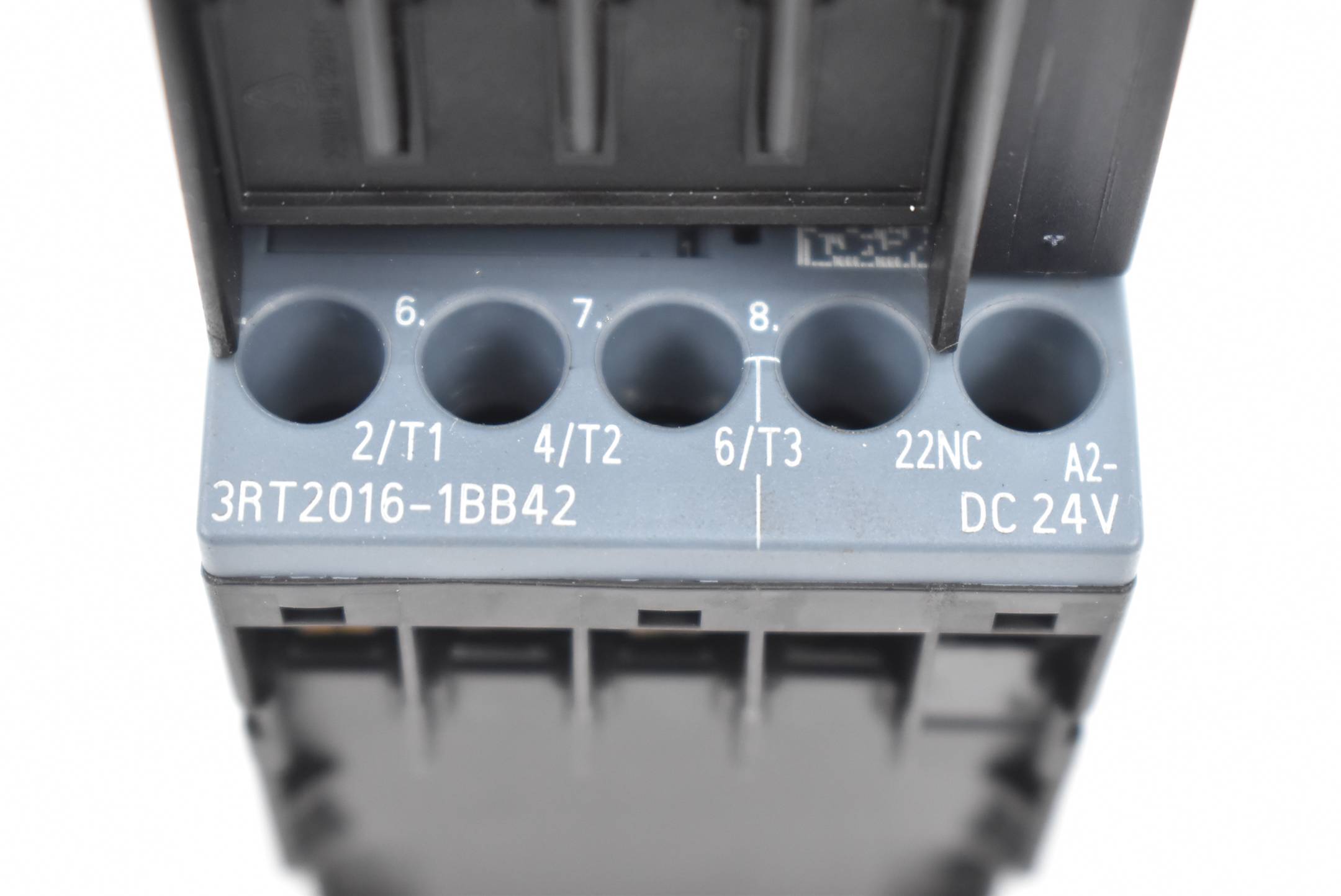 Siemens Sirius 3RT2016-1BB42 + 3RT2916-1JJ00 + Hilfsschalter 3RH2911-1FA22