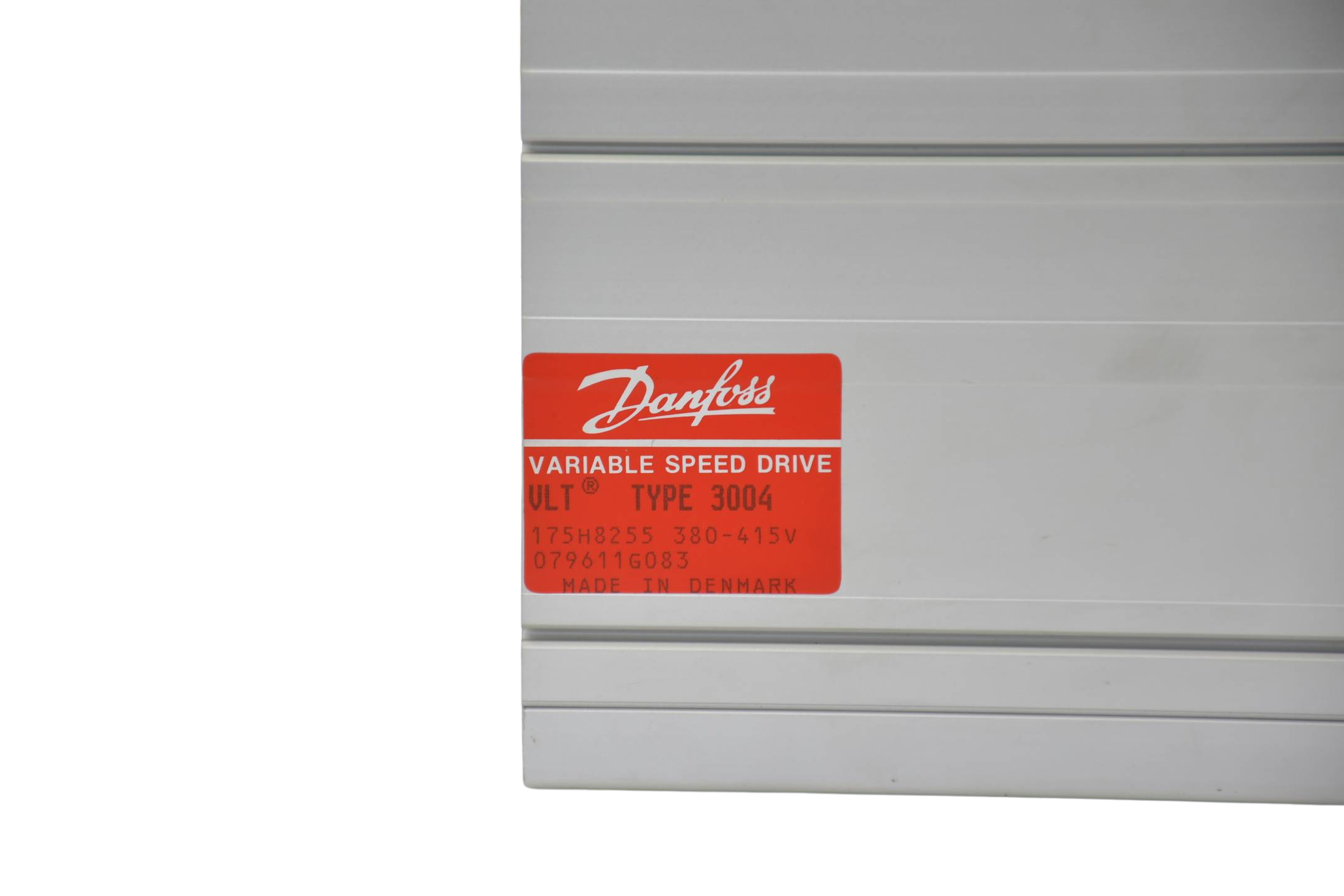 Danfoss VLT® Serie 3000 Frequenzumrichter VLT3004 175H8255 Danfoss VLT® Serie 3000 Frequenzumrichter VLT3004 175H8255