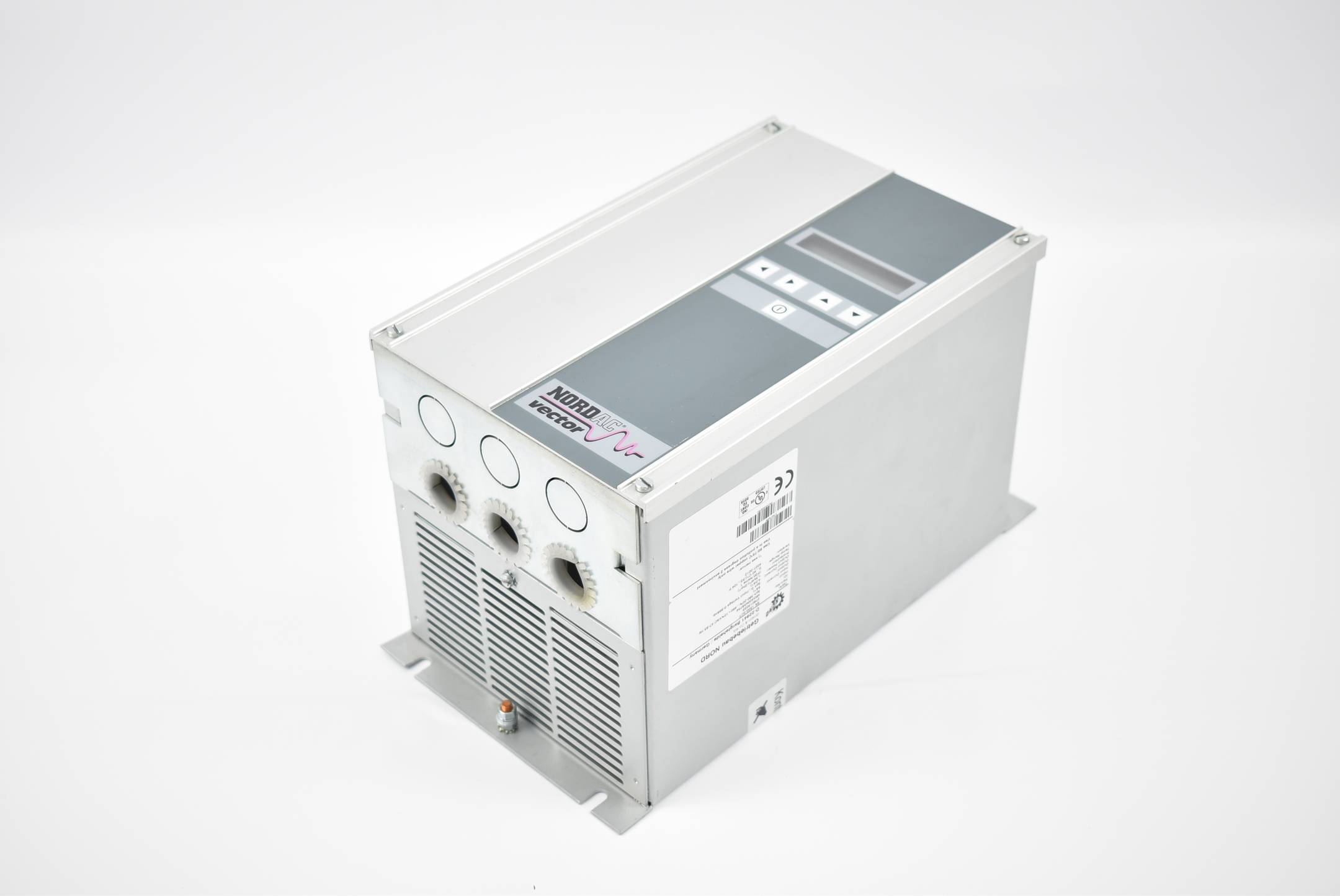 DEFEKT NORDAC Nord vector Frequenzumrichter SK 1500/3 CT ( 76015035 ) SK1500
