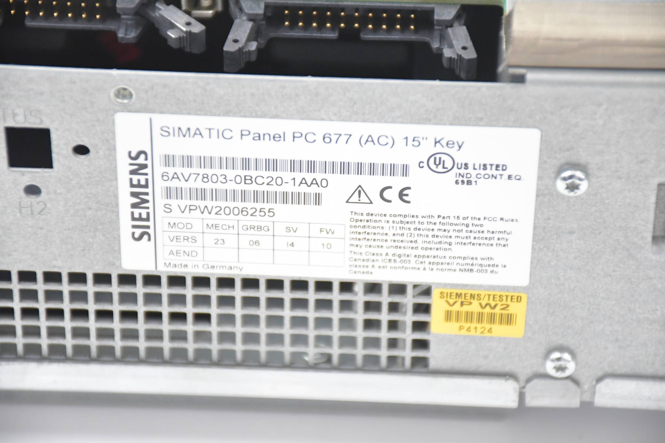 Siemens Simatic Panel PC 677 15" 6AV7803-0BC20-1AA0 ( 6AV7803-0BC20-1AA0 ) V.10