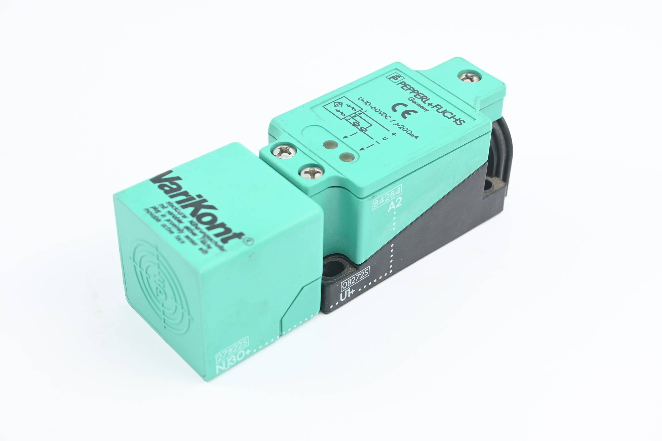 Pepperl+Fuchs Induktiver Sensor NJ30+U1+A2 ( 27822S + 08272S + 84284 )