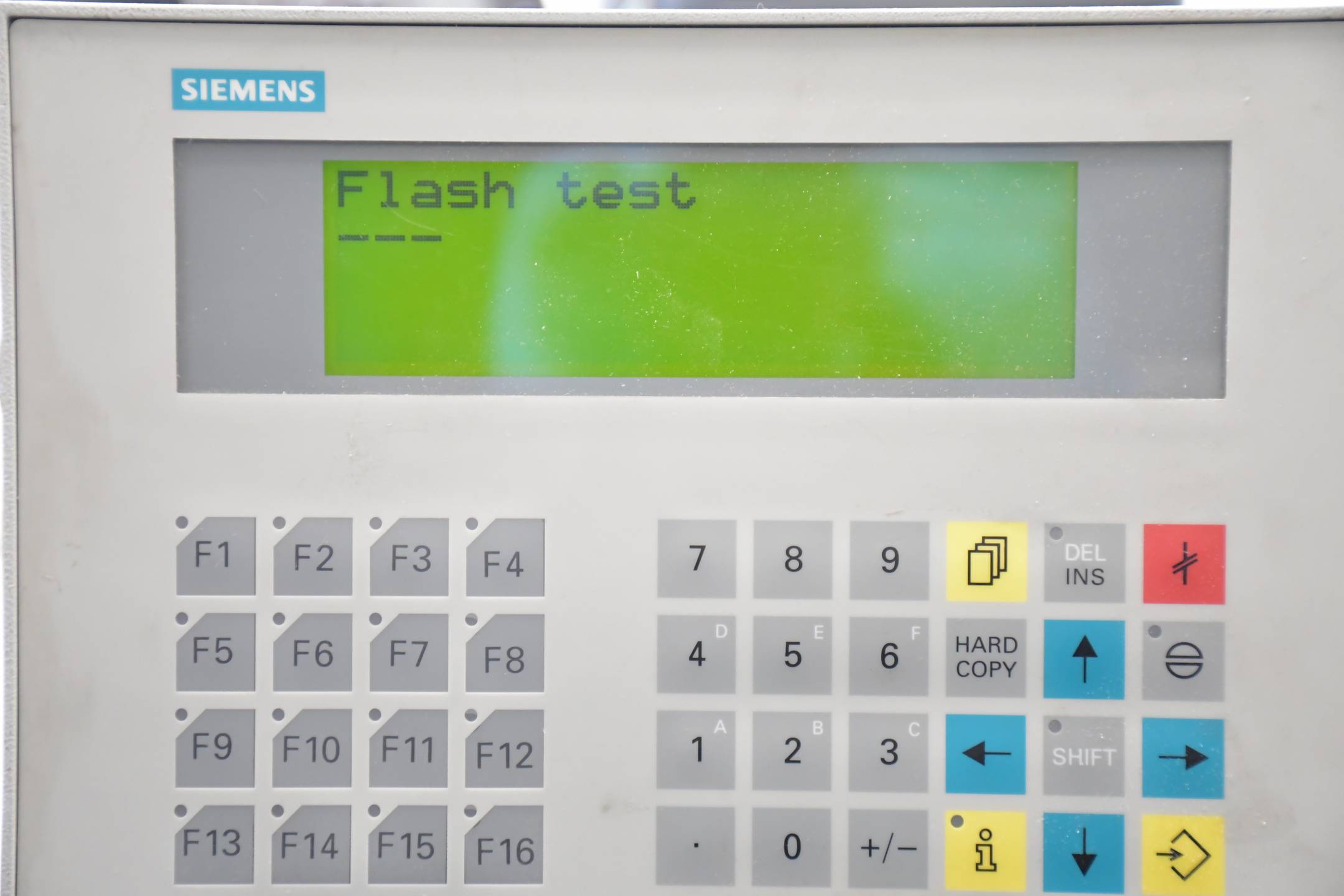 Siemens OP15-B operator panel 4-Zeilig 6AV3515-1MA00 ( 6AV3 515-1MA00 ) E3