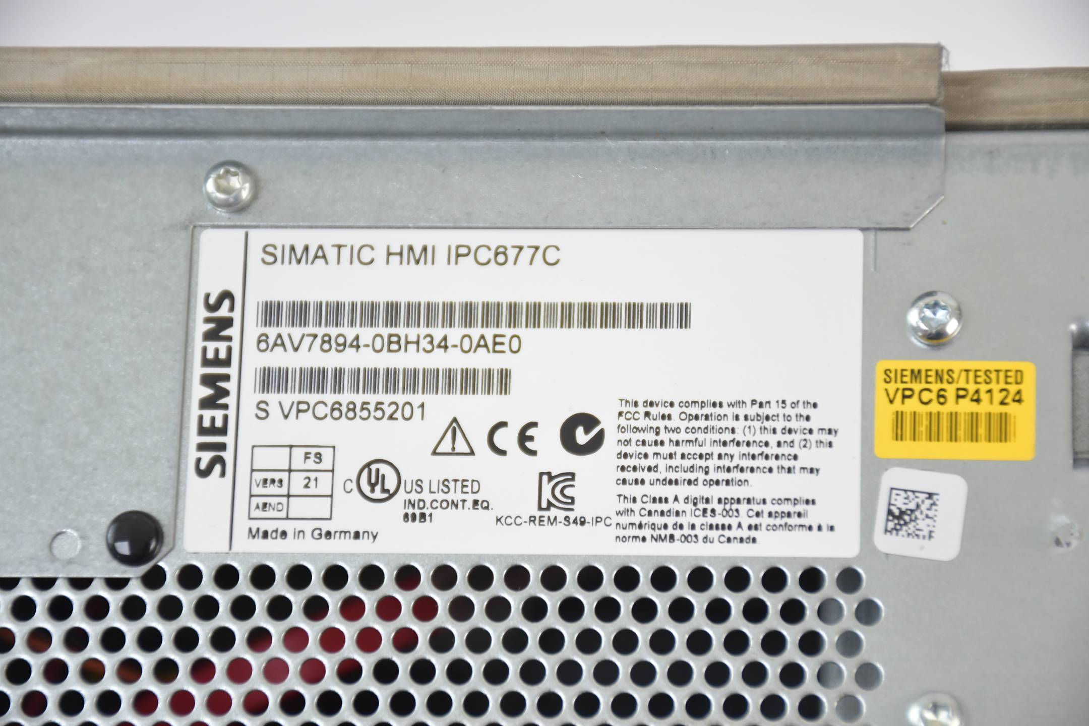 Siemens Simatic HMI IPC677C 6AV7894-0BH34-0AE0 (6AV7 894-0BH34-0AE0 ) V. 21