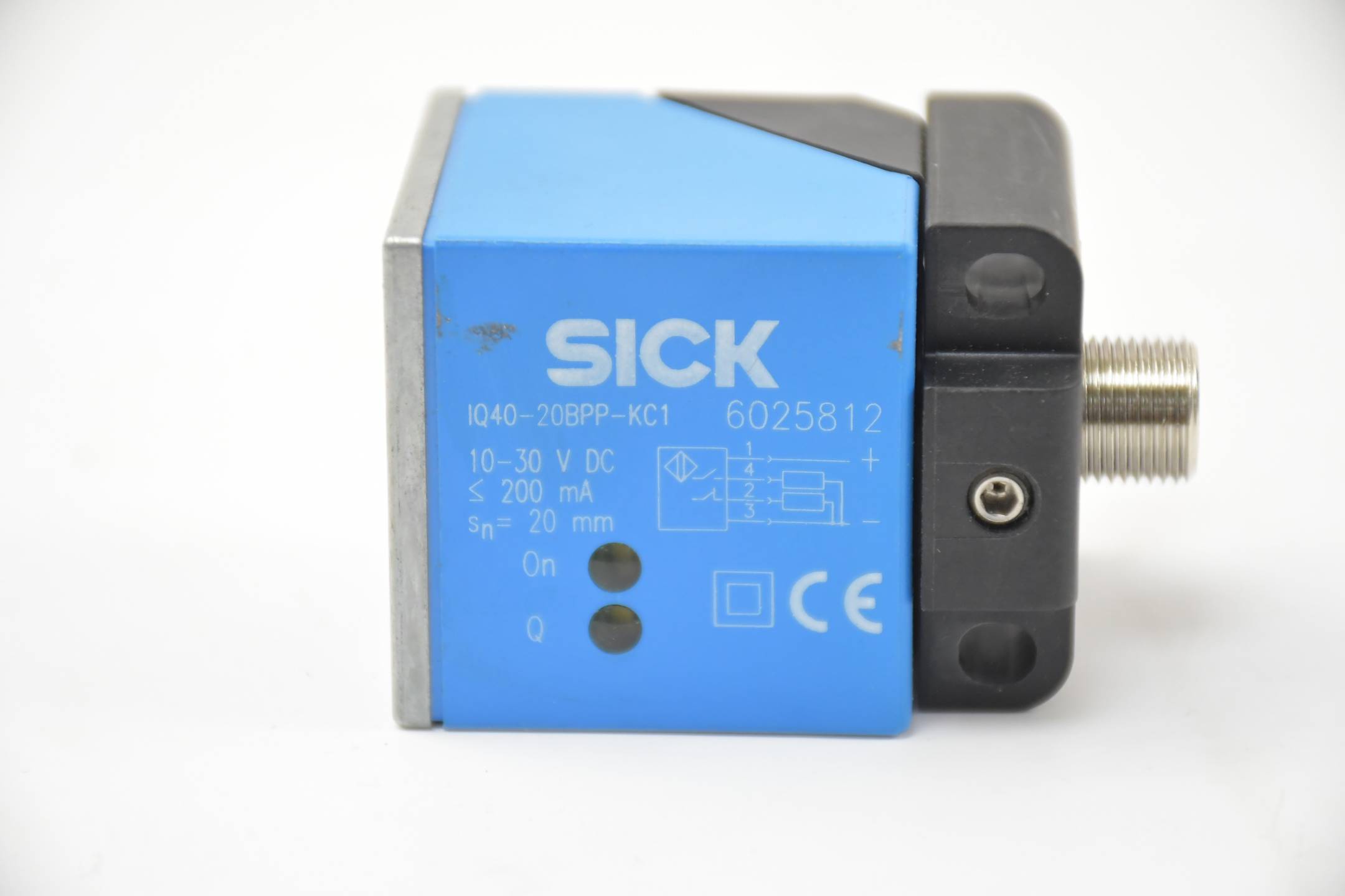 Sick Induktiver Näherungssensor IQ Standard IQ40-20BPP-KC1 ( 6025812 )