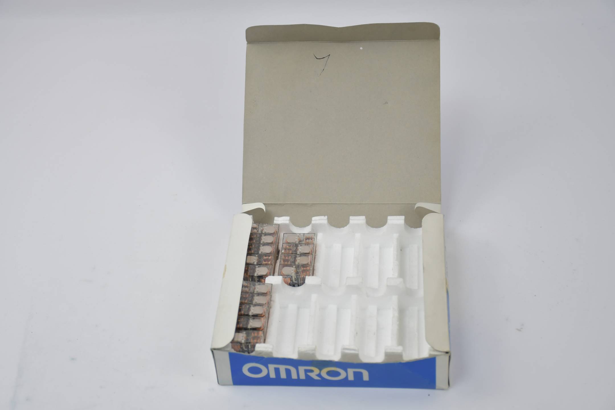 Omron Relay 24VAC G2R-2 ( 14 Stück )