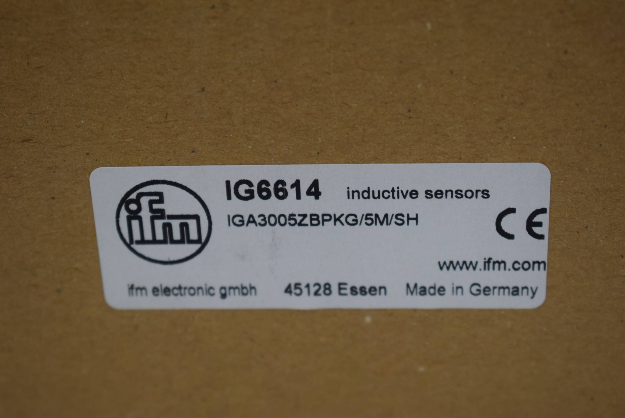 IFM Induktiver Sensor M18 x 1 DC PNP IG6614 ( IGA3005ZBPKG/5M/SH )