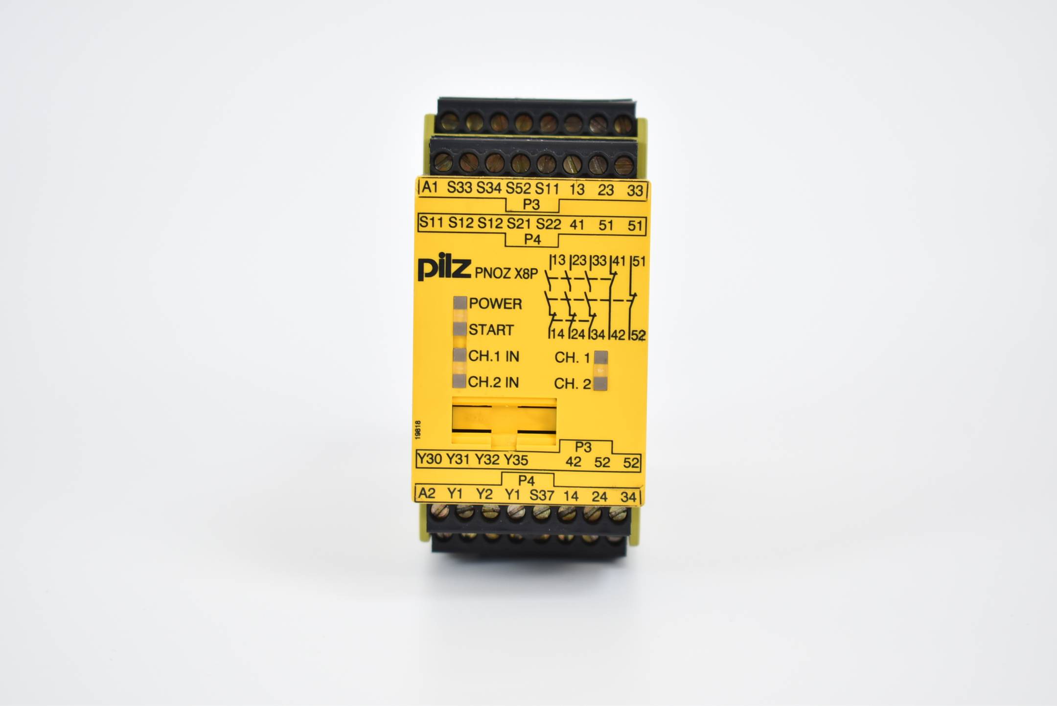 Pilz Sicherheitsrelais PNOZ X8P 24VDC 3n/o 2n/c 2so ( 777760 )