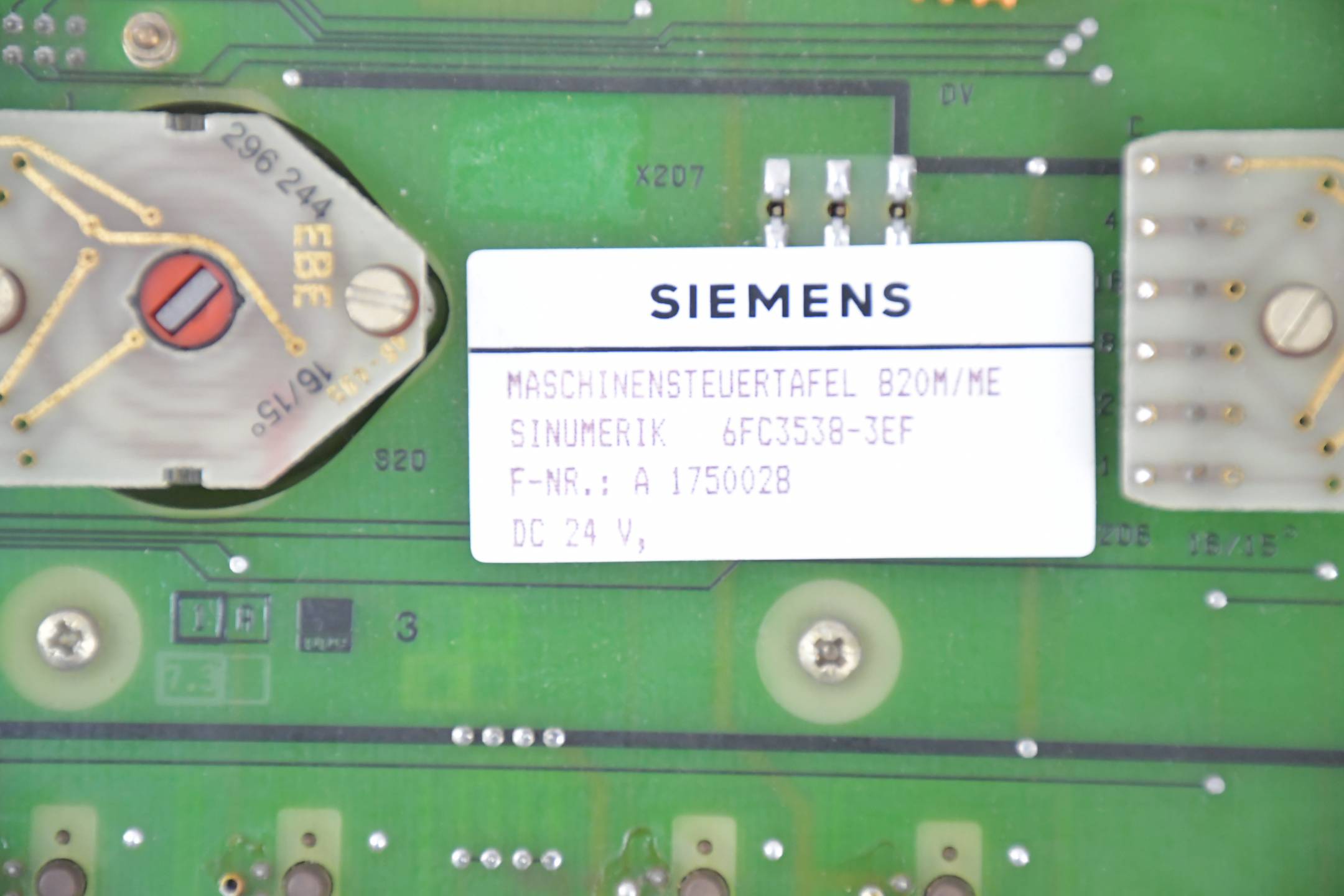 Siemens Sinumerik Maschinensteuertafel 820M/ME 6FC3538-3EF ( 6FC3 538-3EF )