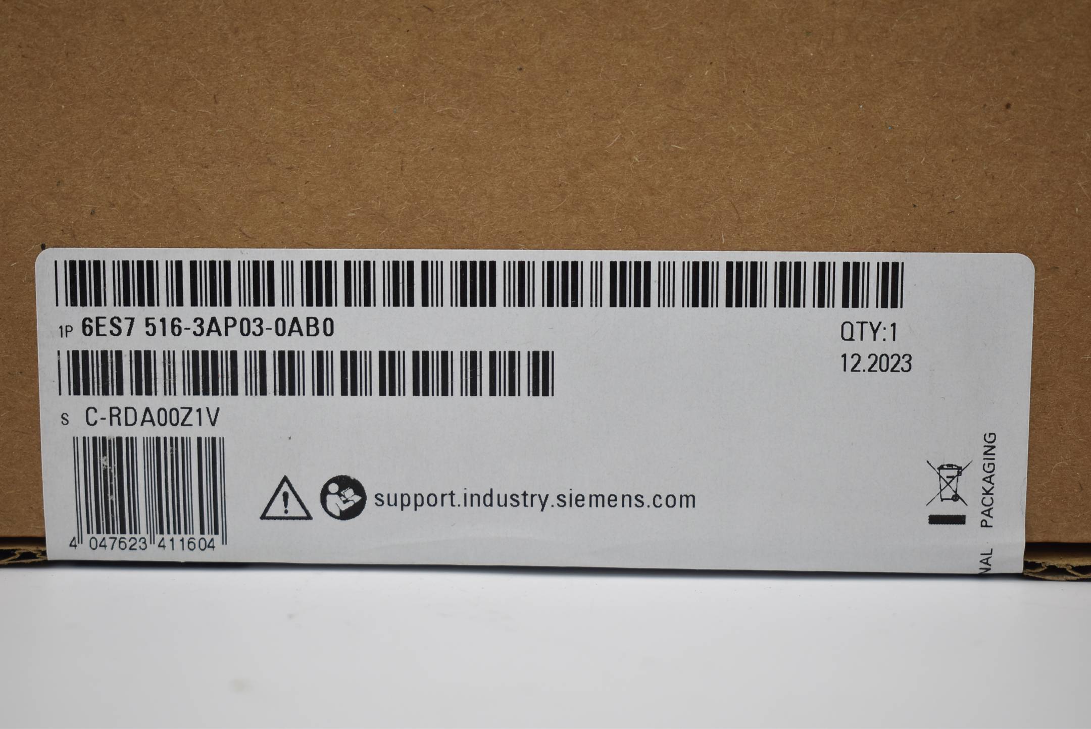 Siemens simatic S7-1500 CPU 6ES7 516-3AP03-0AB0 ( 6ES7516-3AP03-0AB0 ) E4