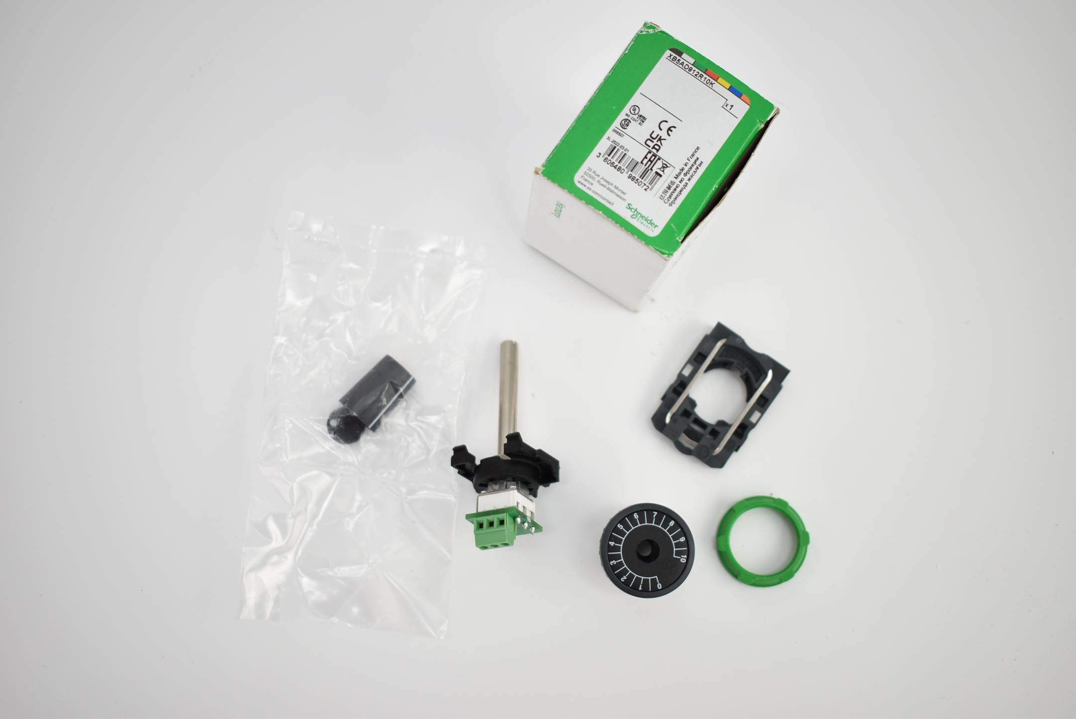 Schneider Electric Potentiometer XB5AD912R10K 