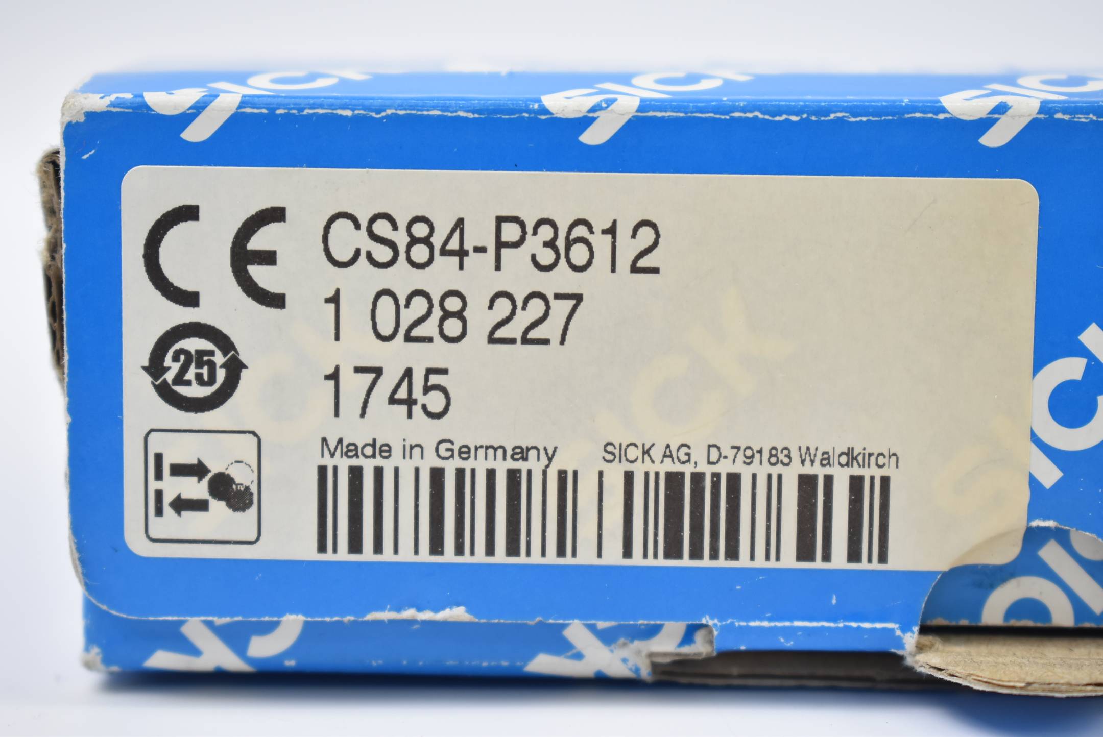 Sick CS 8 Farbsensor CS84-P3612 ( 1028227 ) 10-30VDC 100mA