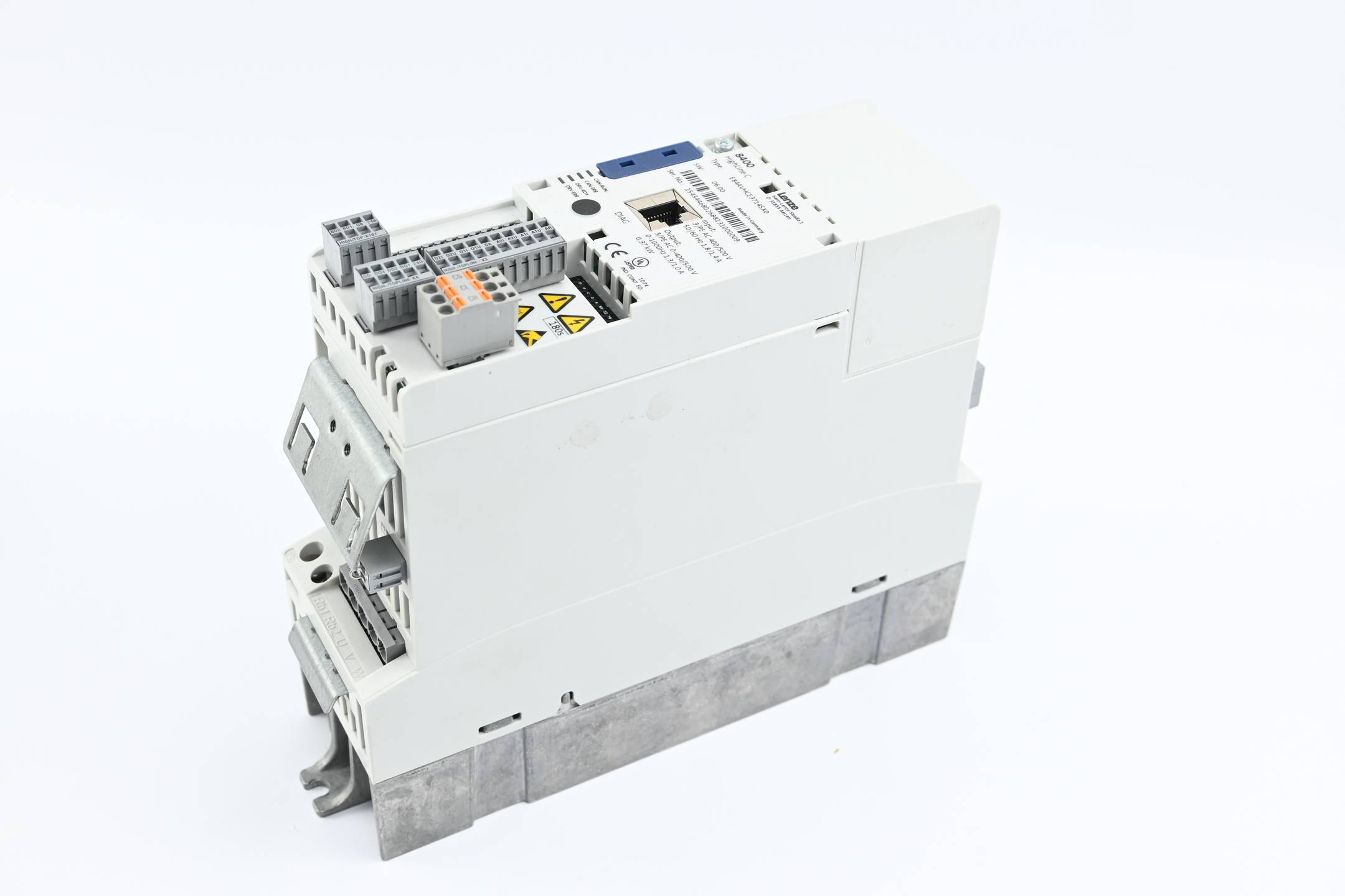 Lenze Inverter 8400 HighLine C E84AVHCE3714SX0 