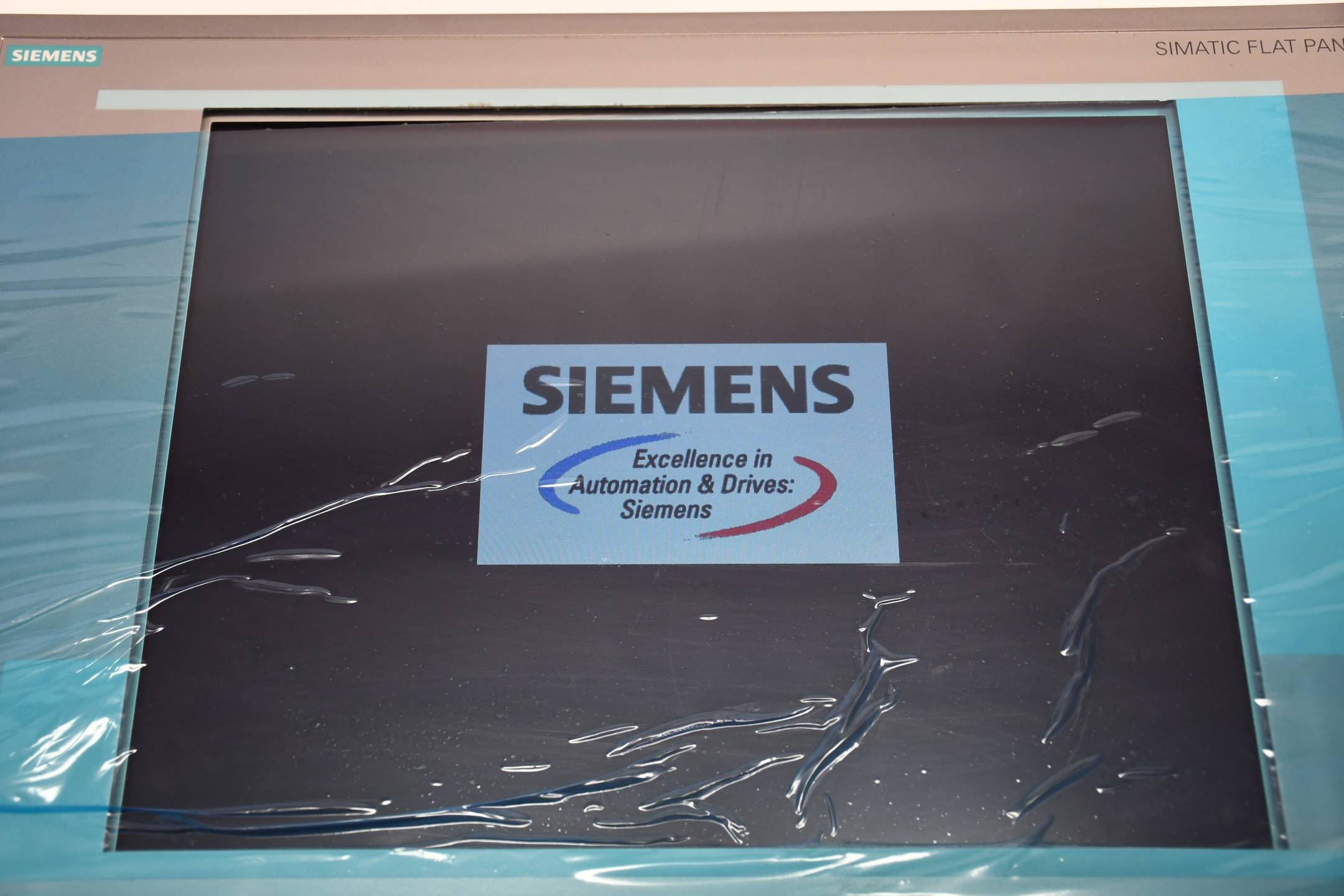 Siemens Flat Panel FP77-15 15" TFT 6AV7861-2AA00-0AA0 ( 6AV7 861-2AA00-0AA0 ) E1